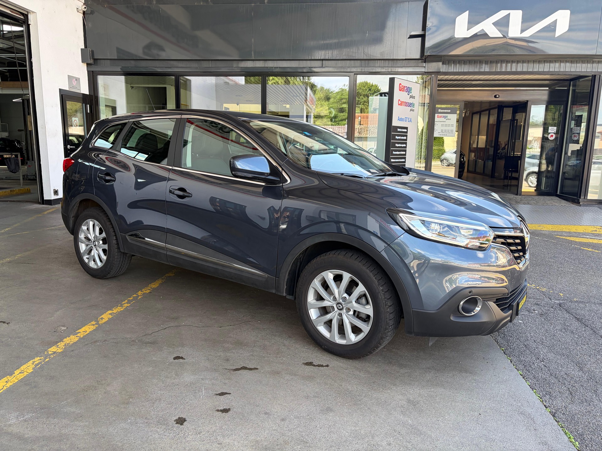RENAULT Kadjar 1.2 TCe Zen-image-1