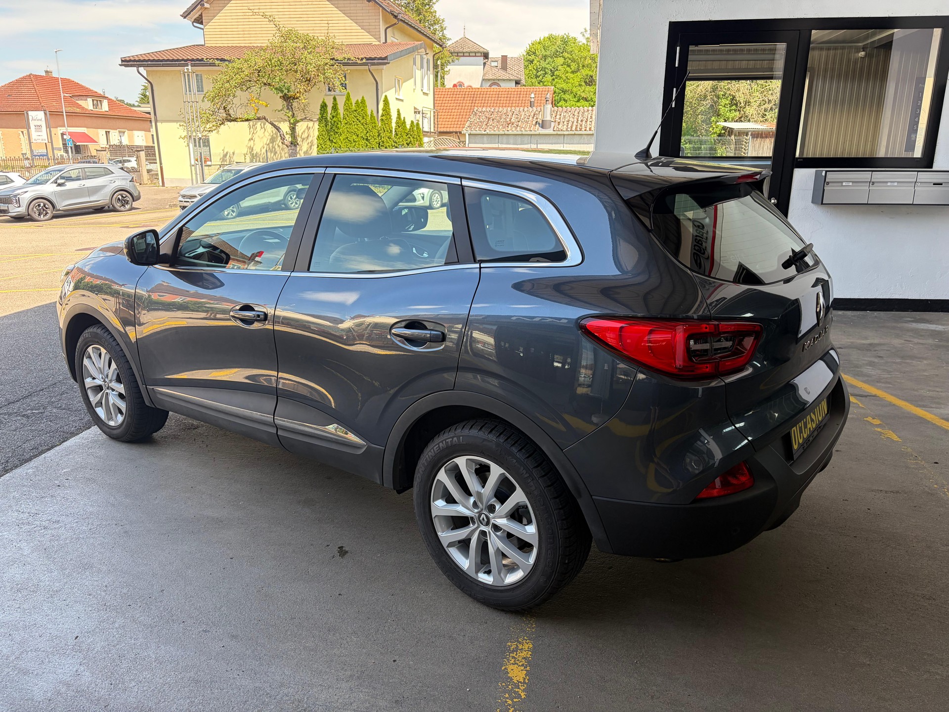 RENAULT Kadjar 1.2 TCe Zen-image-3