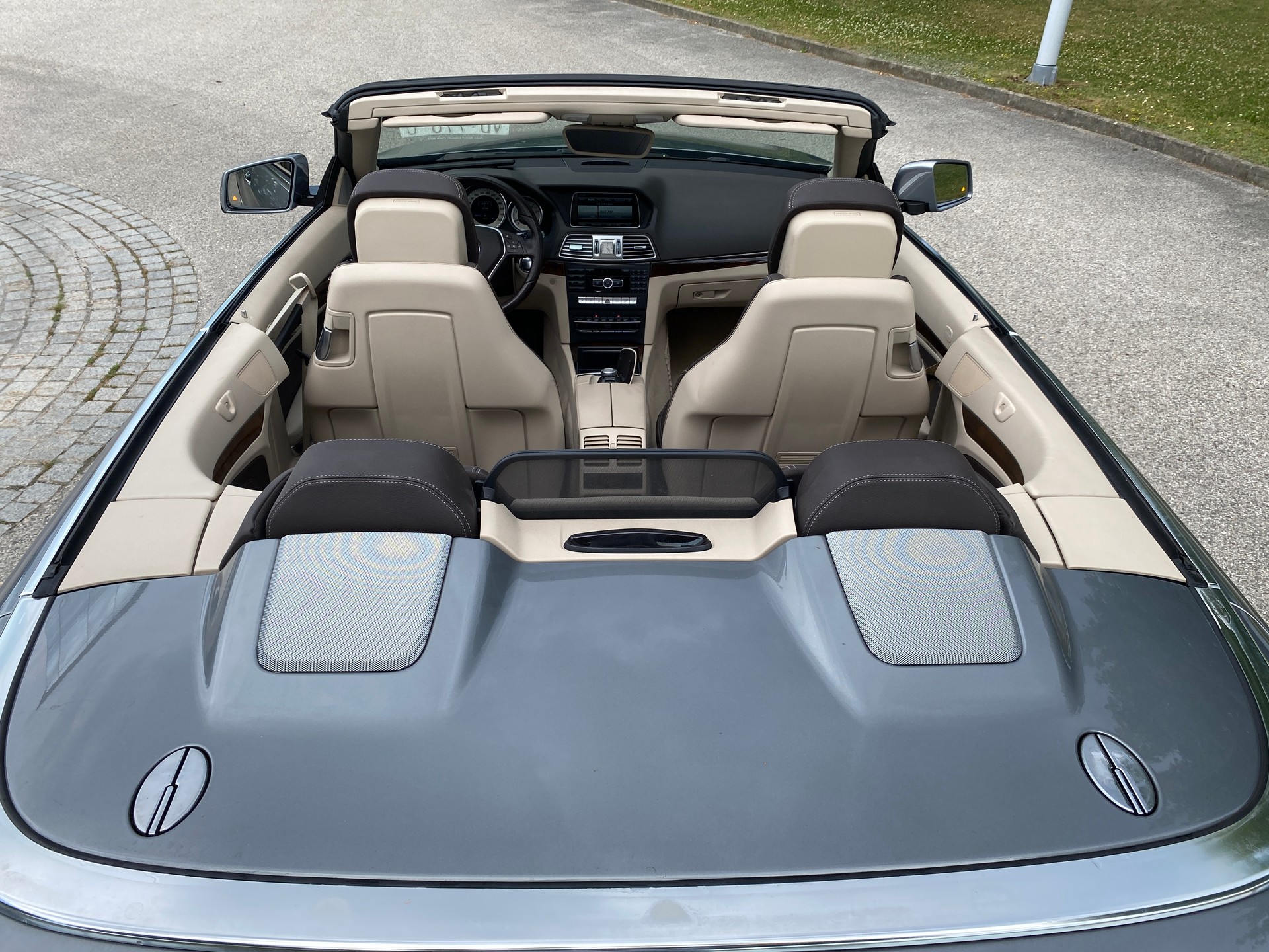 MERCEDES-BENZ E 500 Cabriolet 1er main PN CHF 127800.- Cuir marron - Toile de capote marron (8R89)-image-7