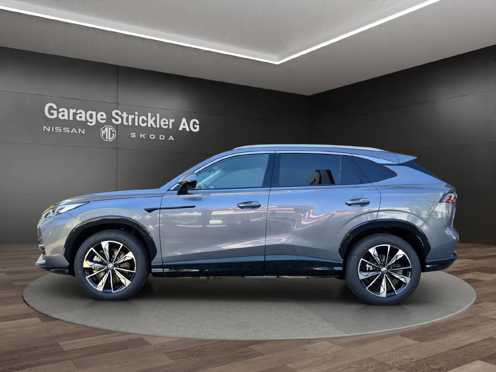 MG HS 1.5 Hybrid Luxury-image-1