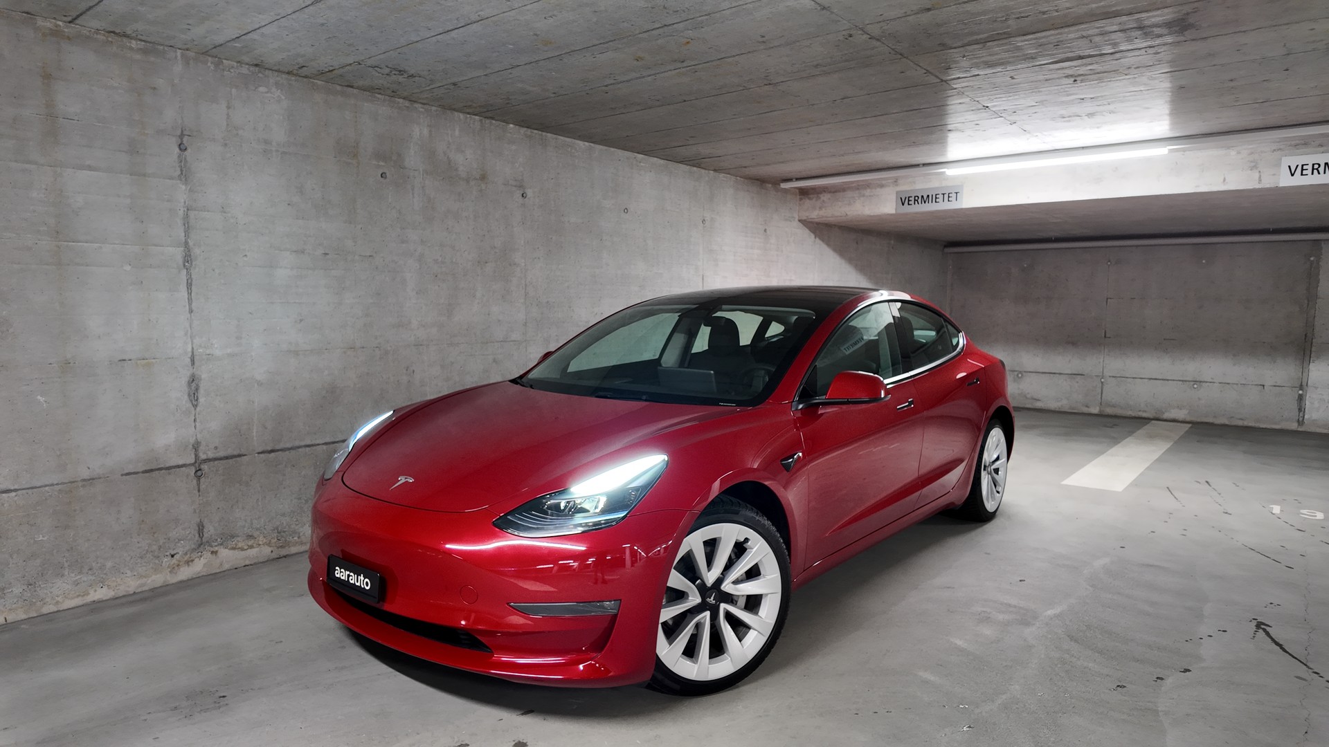 TESLA Model 3 Long Range Dual Motor AWD-image-0