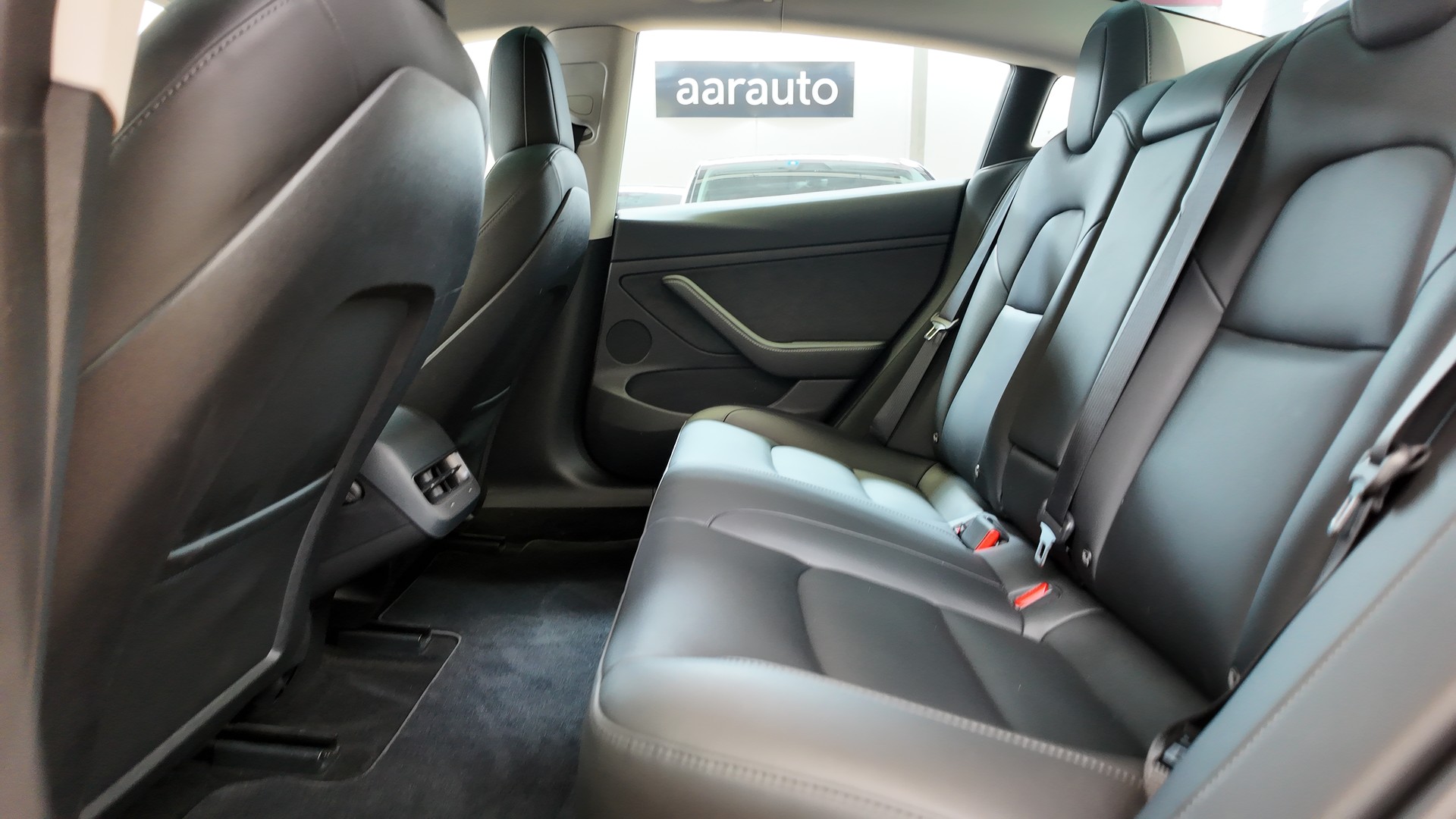 TESLA Model 3 Long Range Dual Motor AWD-image-15