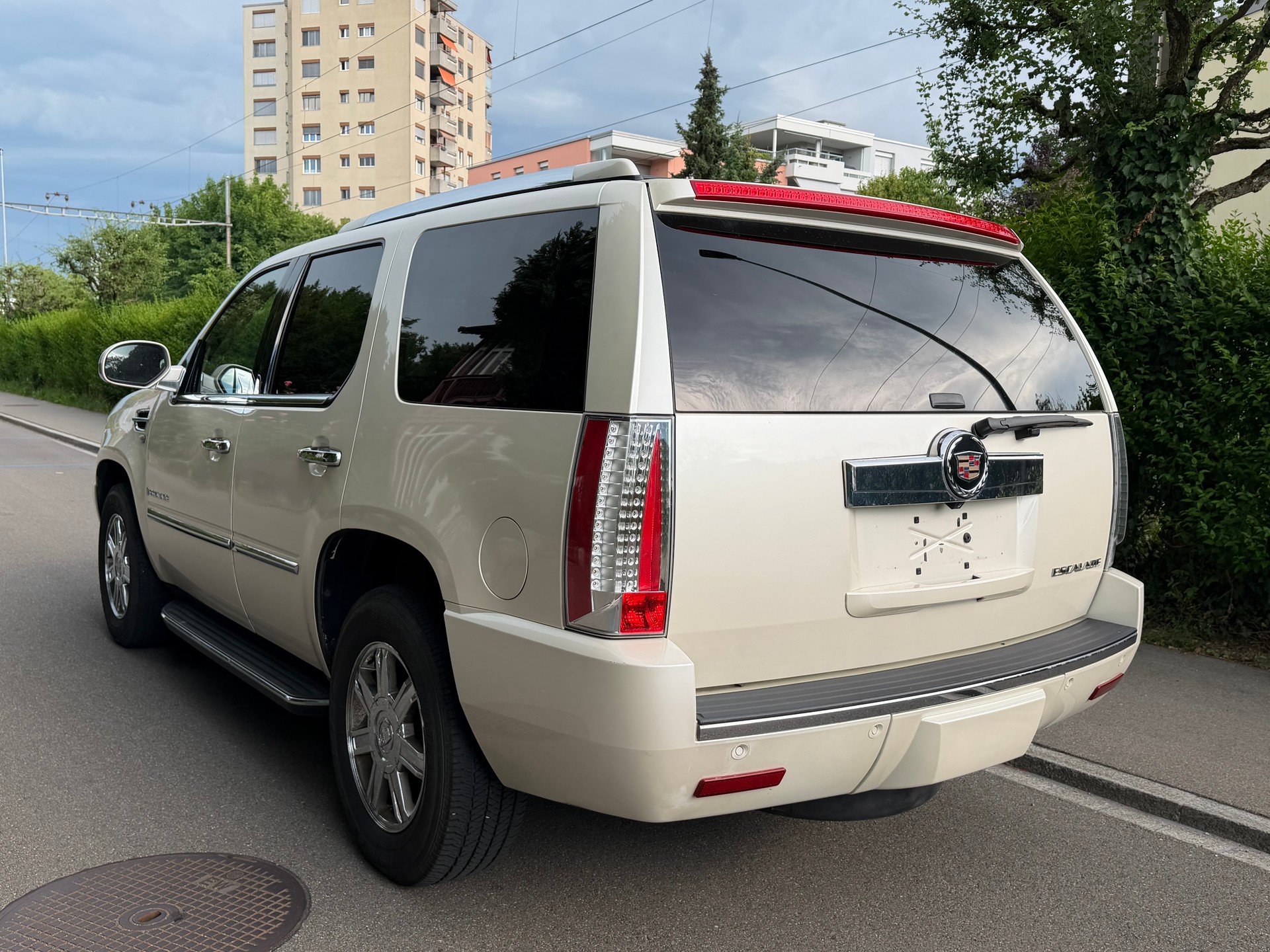 CADILLAC Escalade 6.2 Sport Luxury-image-4