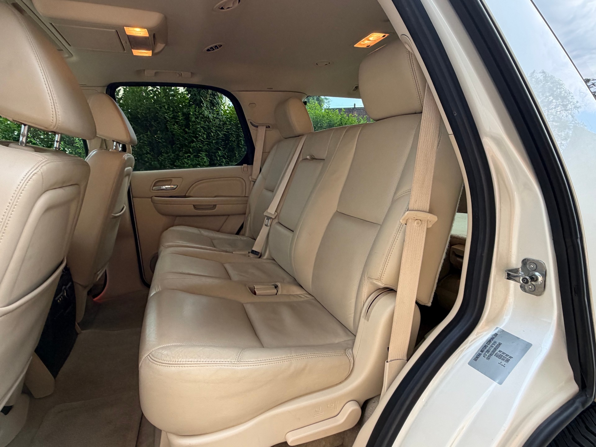 CADILLAC Escalade 6.2 Sport Luxury-image-9