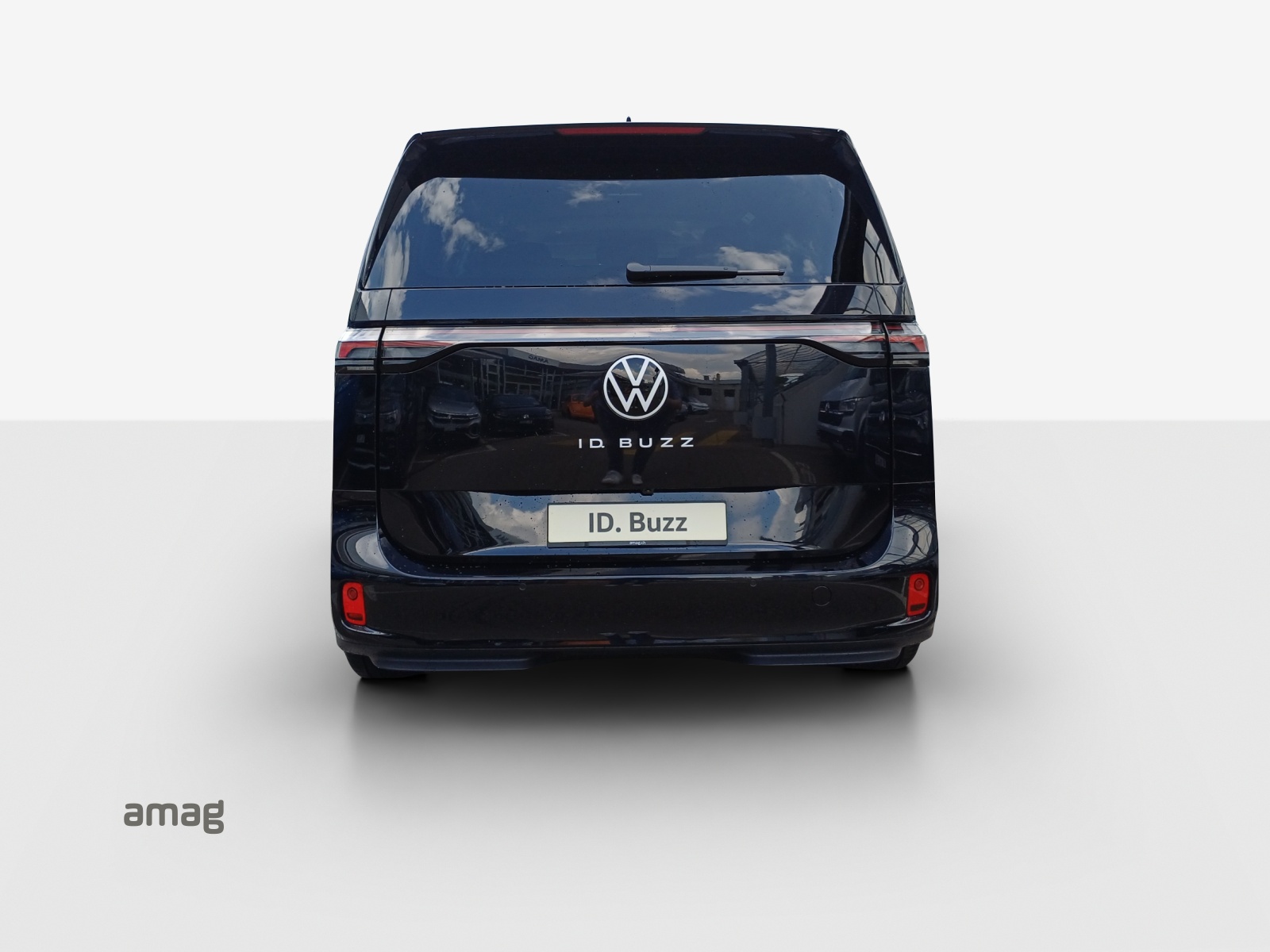 VW ID.Buzz LWB Pro-image-3