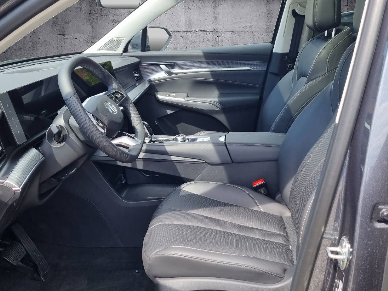 MG S9 1.5 PHEV Premium-image-4