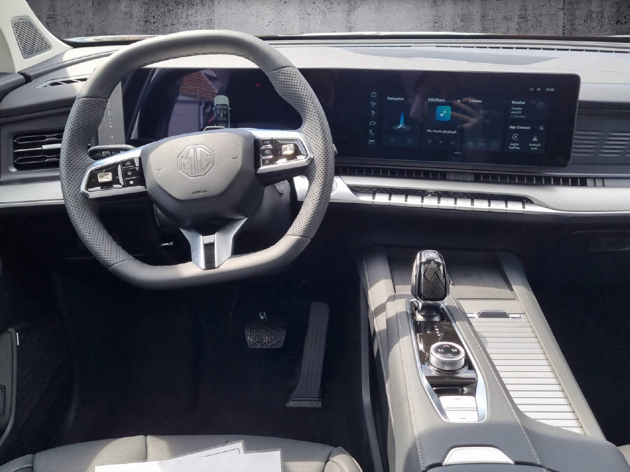 MG S9 1.5 PHEV Premium-image-5
