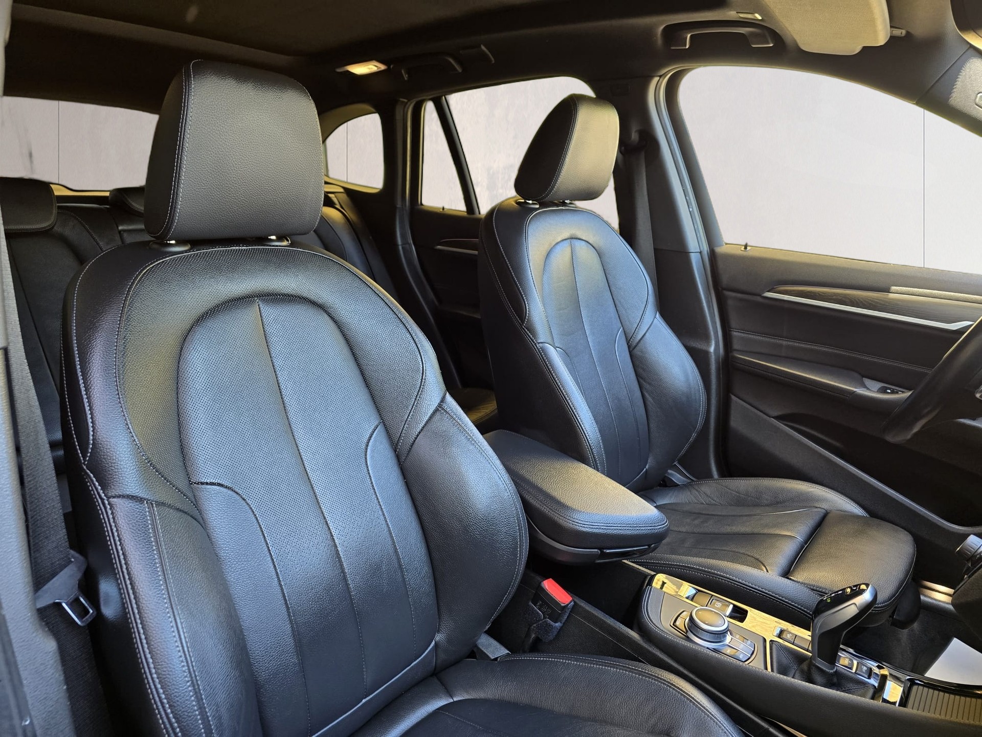 BMW X1 xDrive 25d M Sport Steptronic-image-16