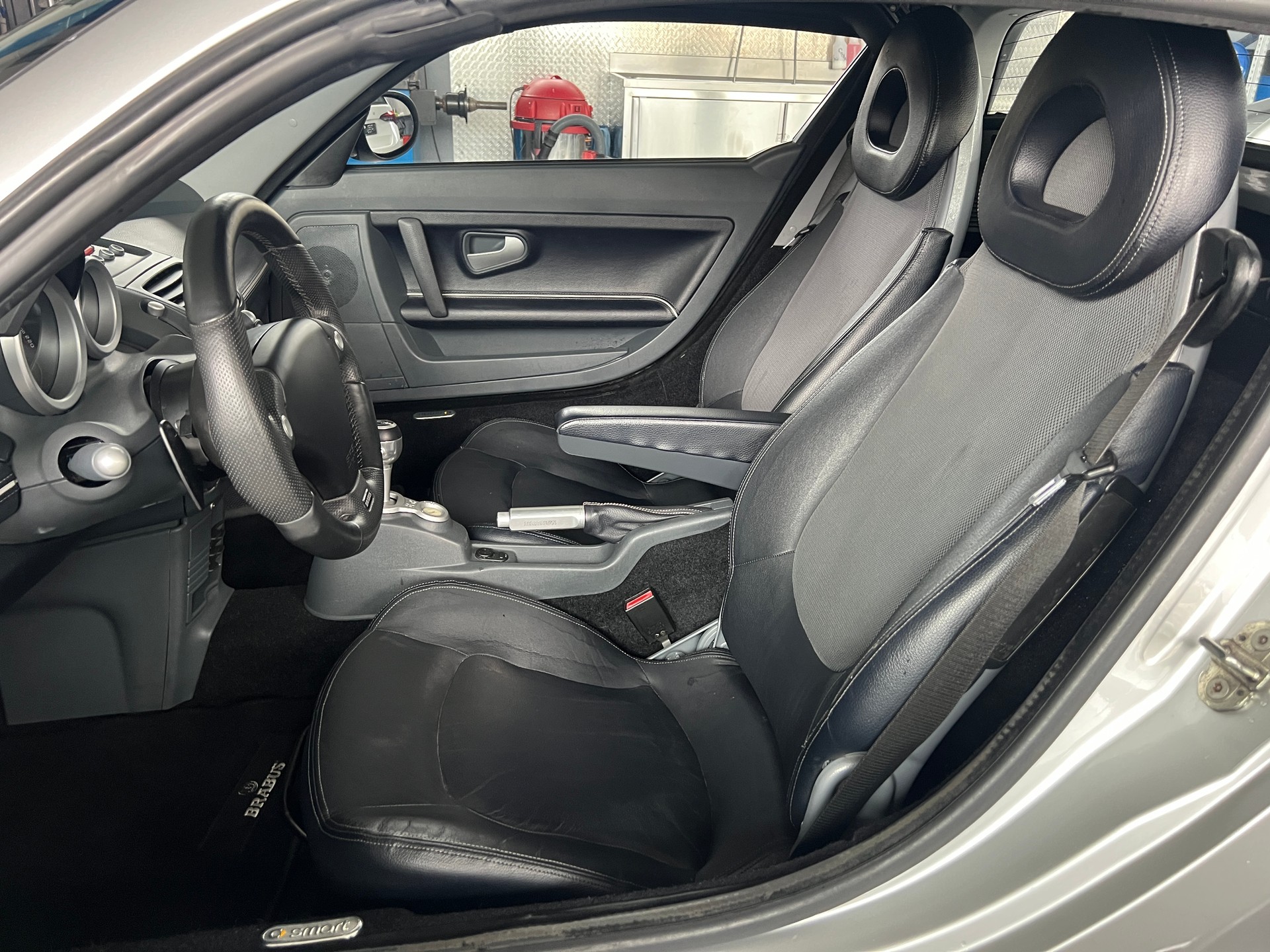SMART roadster brabus-image-6
