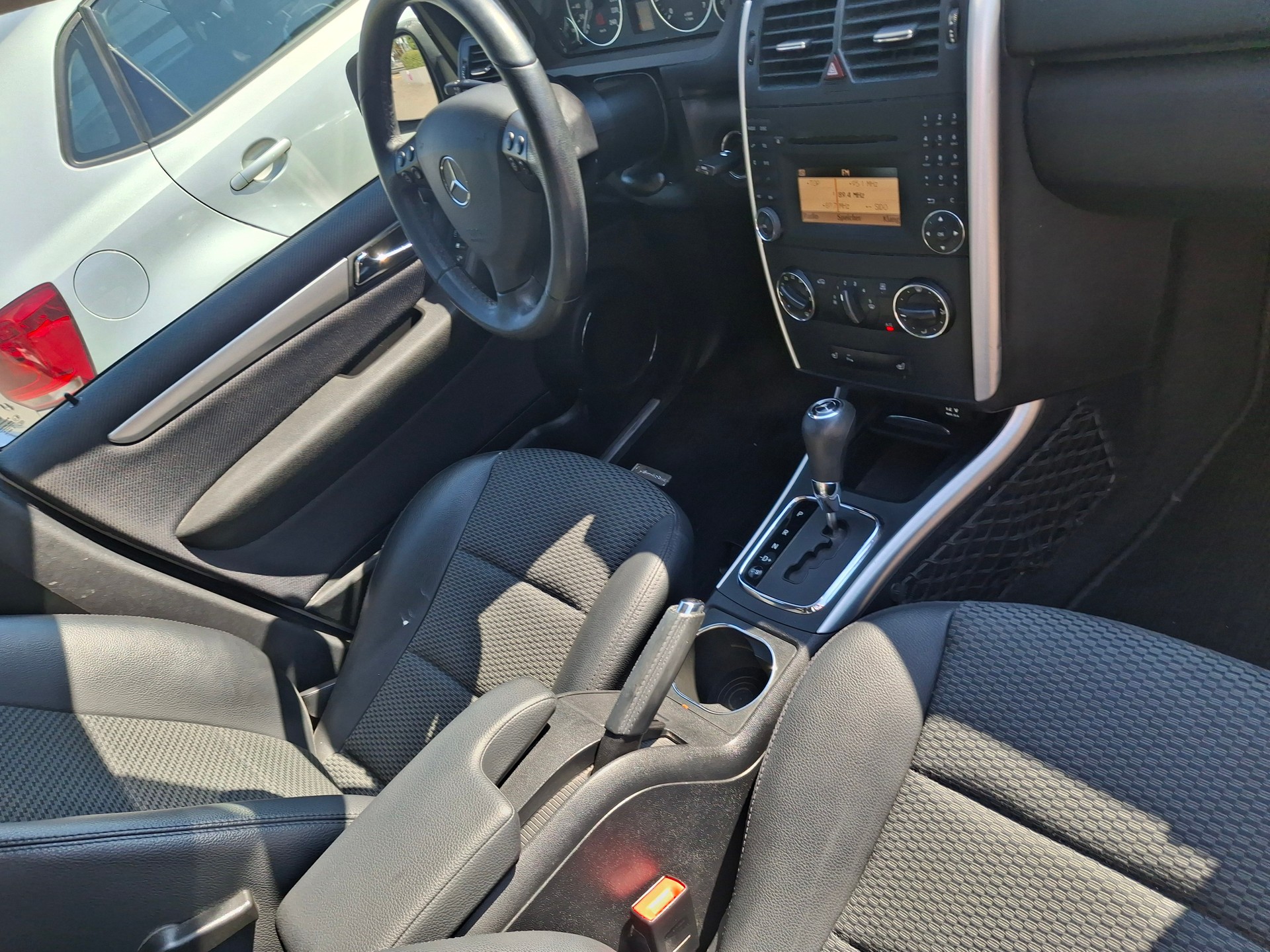 MERCEDES-BENZ A 180 (170) Avantgarde Autotronic-image-19