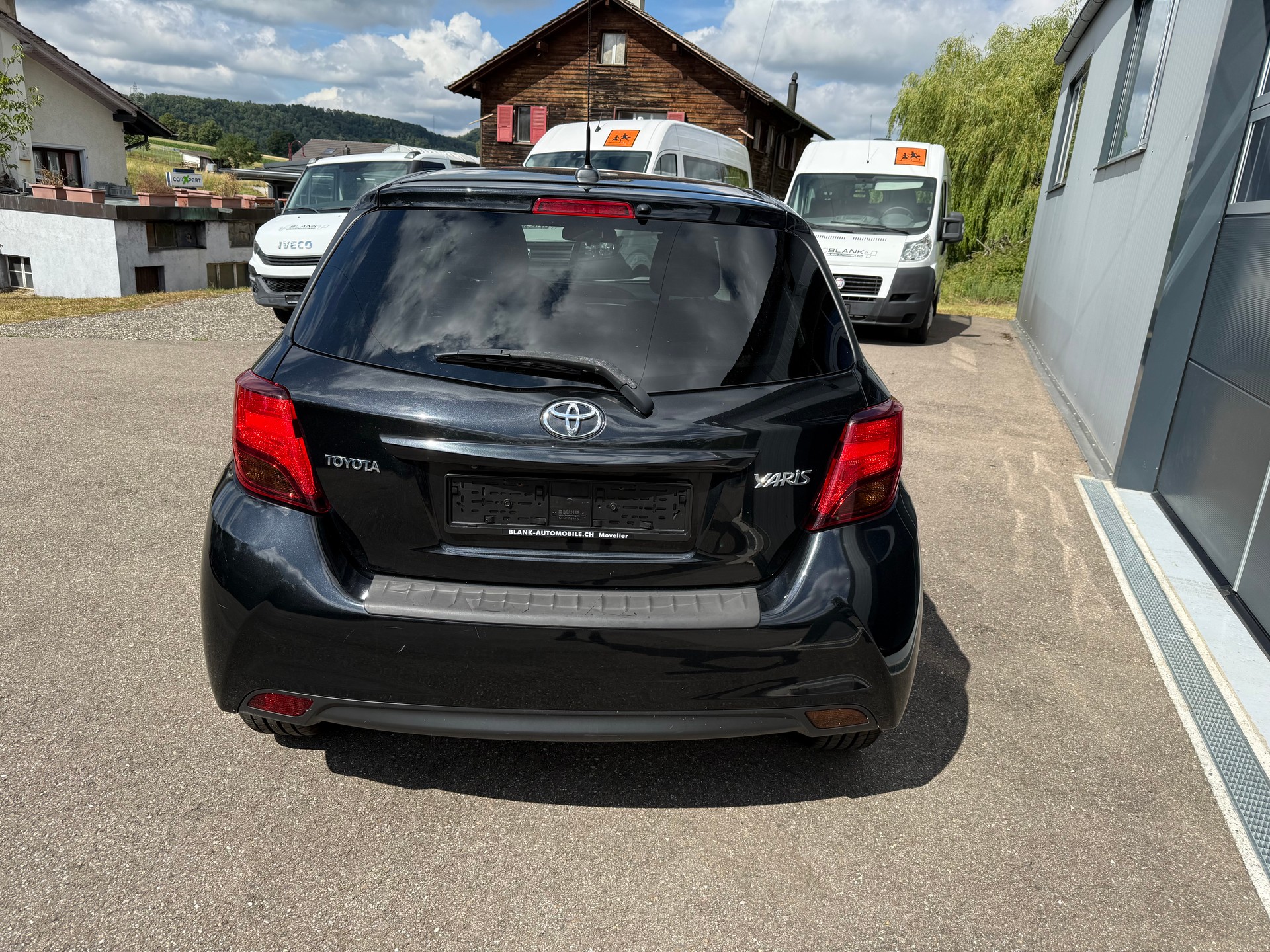 TOYOTA Yaris 1.33 Trend-image-3