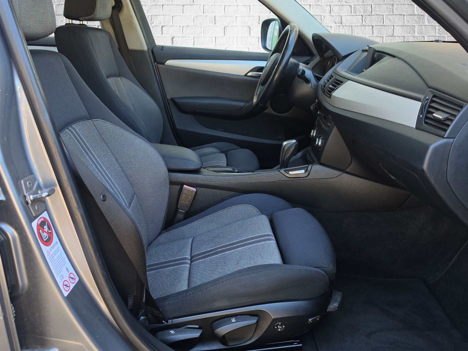 BMW X1 xDrive 23d Steptronic-image-13