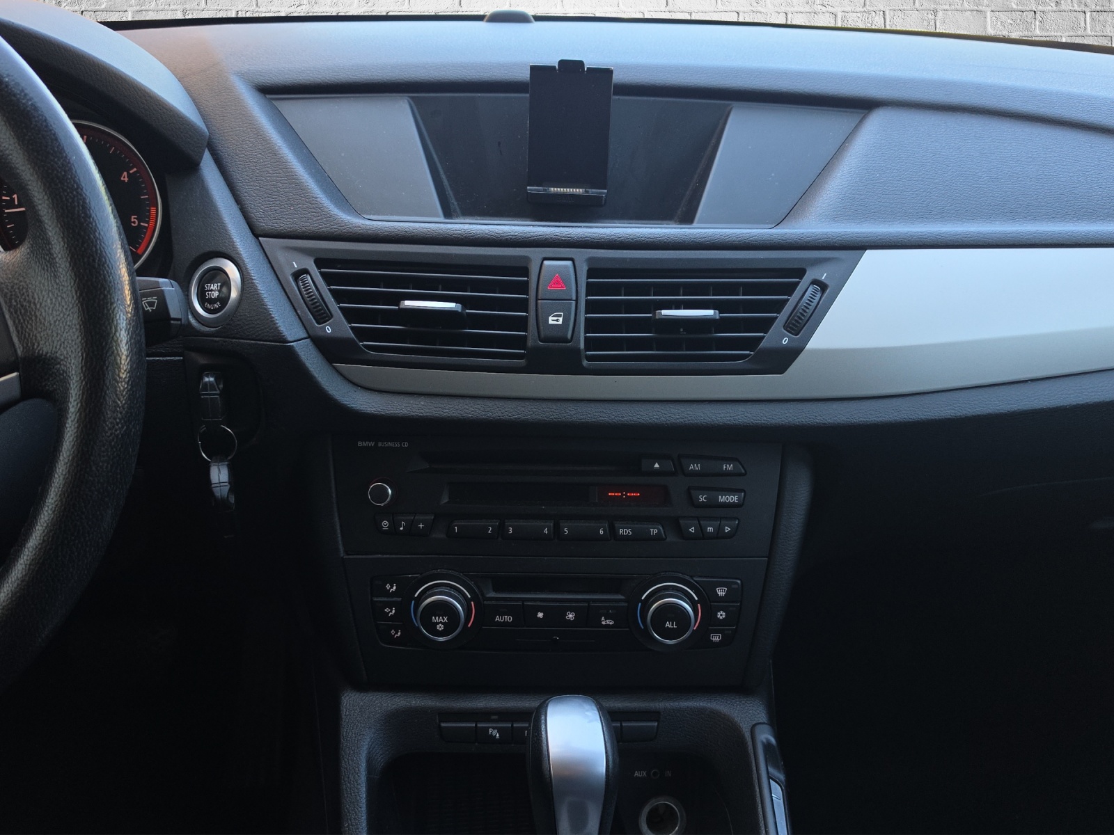BMW X1 xDrive 23d Steptronic-image-15
