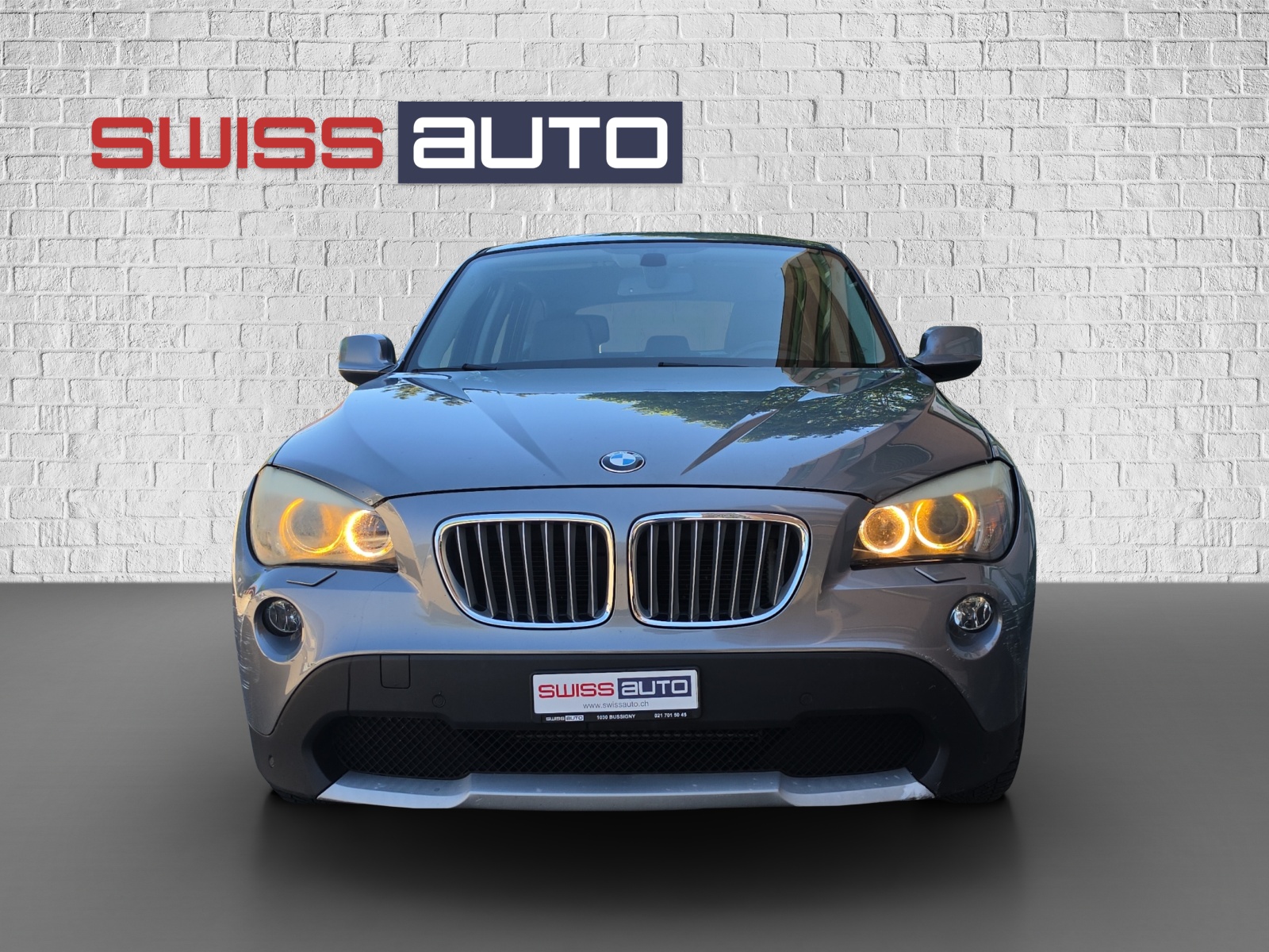 BMW X1 xDrive 23d Steptronic-showroom-element-1
