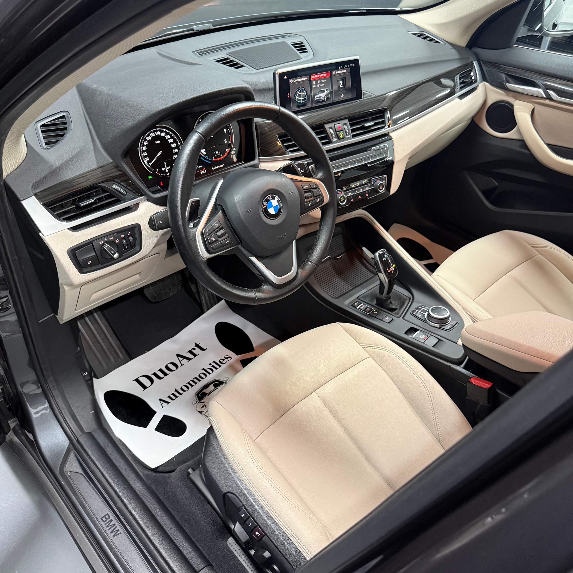 BMW X1 xDrive 18d Steptronic-image-7