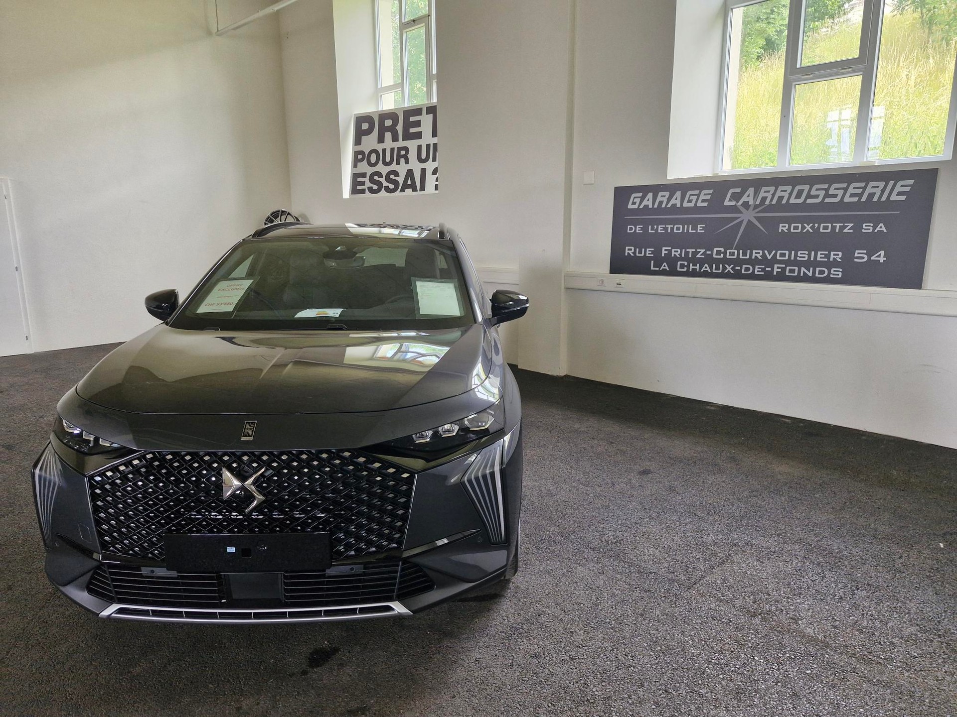 DS AUTOMOBILES DS 7 Crossback E-Tense 300 4x4 Etoile-image-1