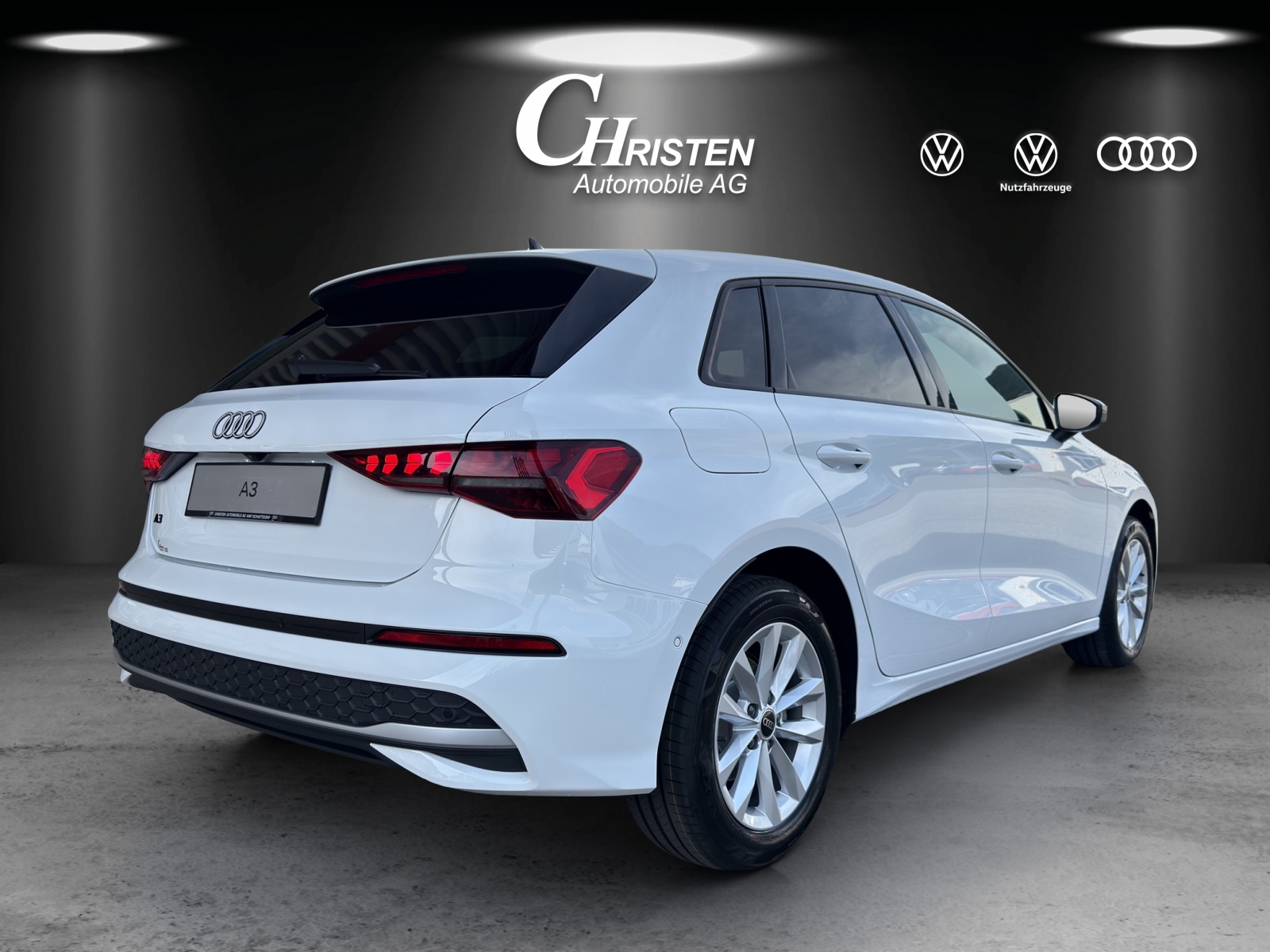 AUDI A3 Sportback TFSI 110 kW Attraction S tronic-image-5