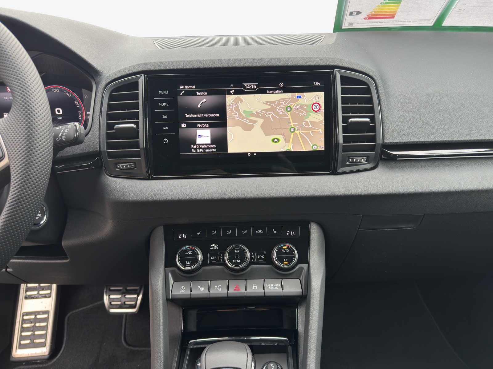 SKODA Karoq Sportline 1.5 TSI 150PS 7DSG-image-10