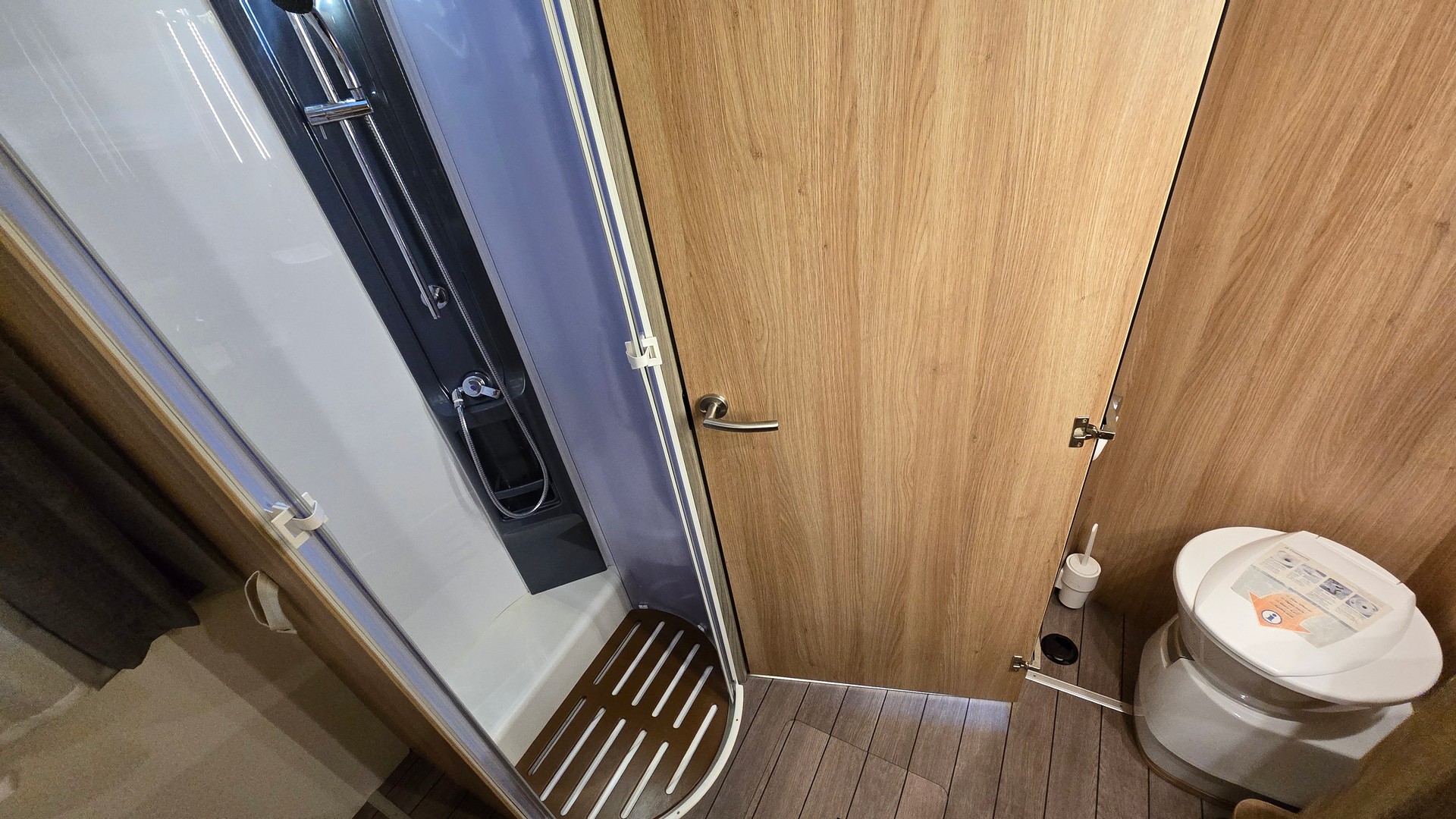 KNAUS Sky Ti 700, Fiat Ducato 2.3MJT 150PS-image-15