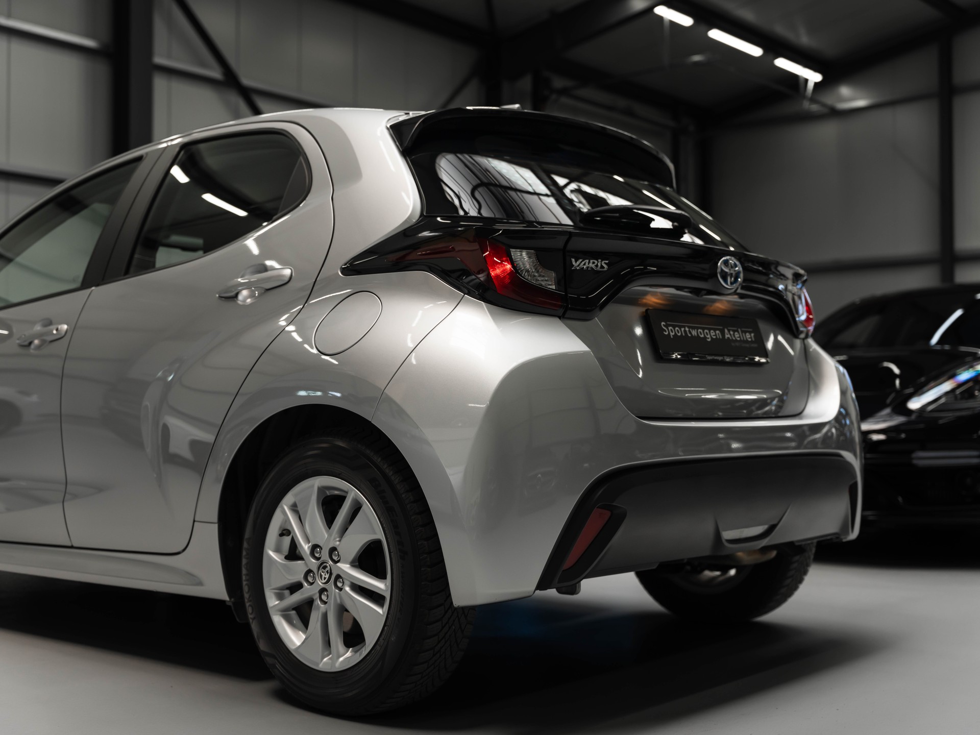 TOYOTA Yaris 1.5 Comfort e-CVT-image-15