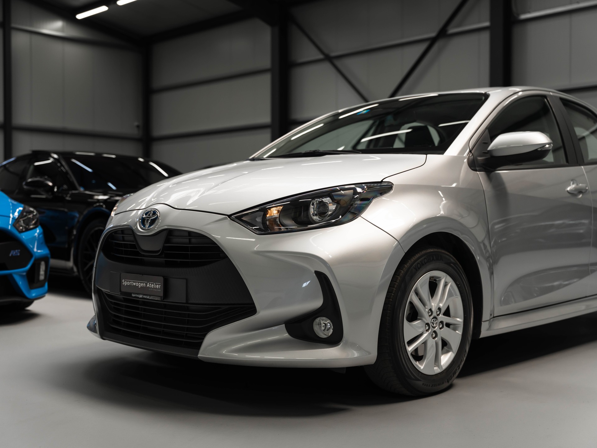 TOYOTA Yaris 1.5 Comfort e-CVT-image-12
