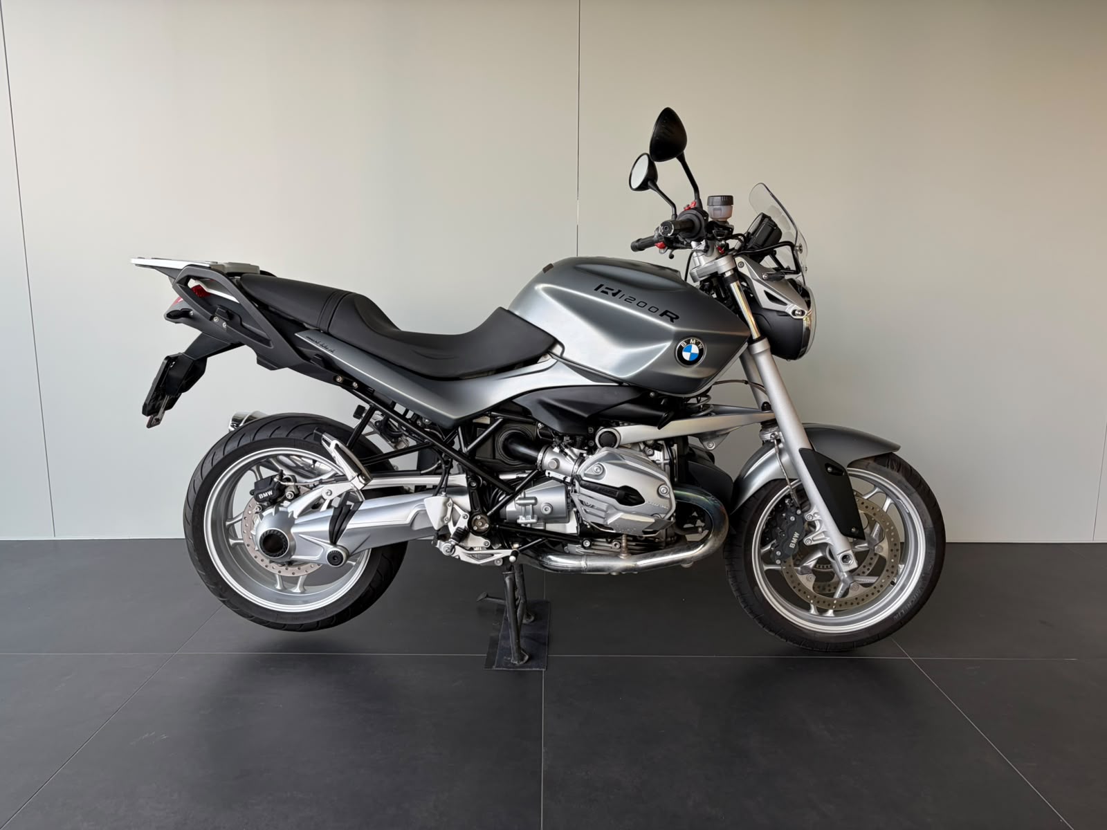 BMW R 1200 R-showroom-element-3