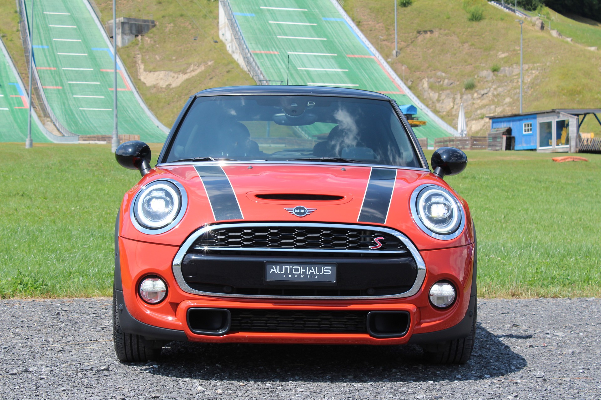 MINI Cooper S Steptronic DKG-showroom-element-1