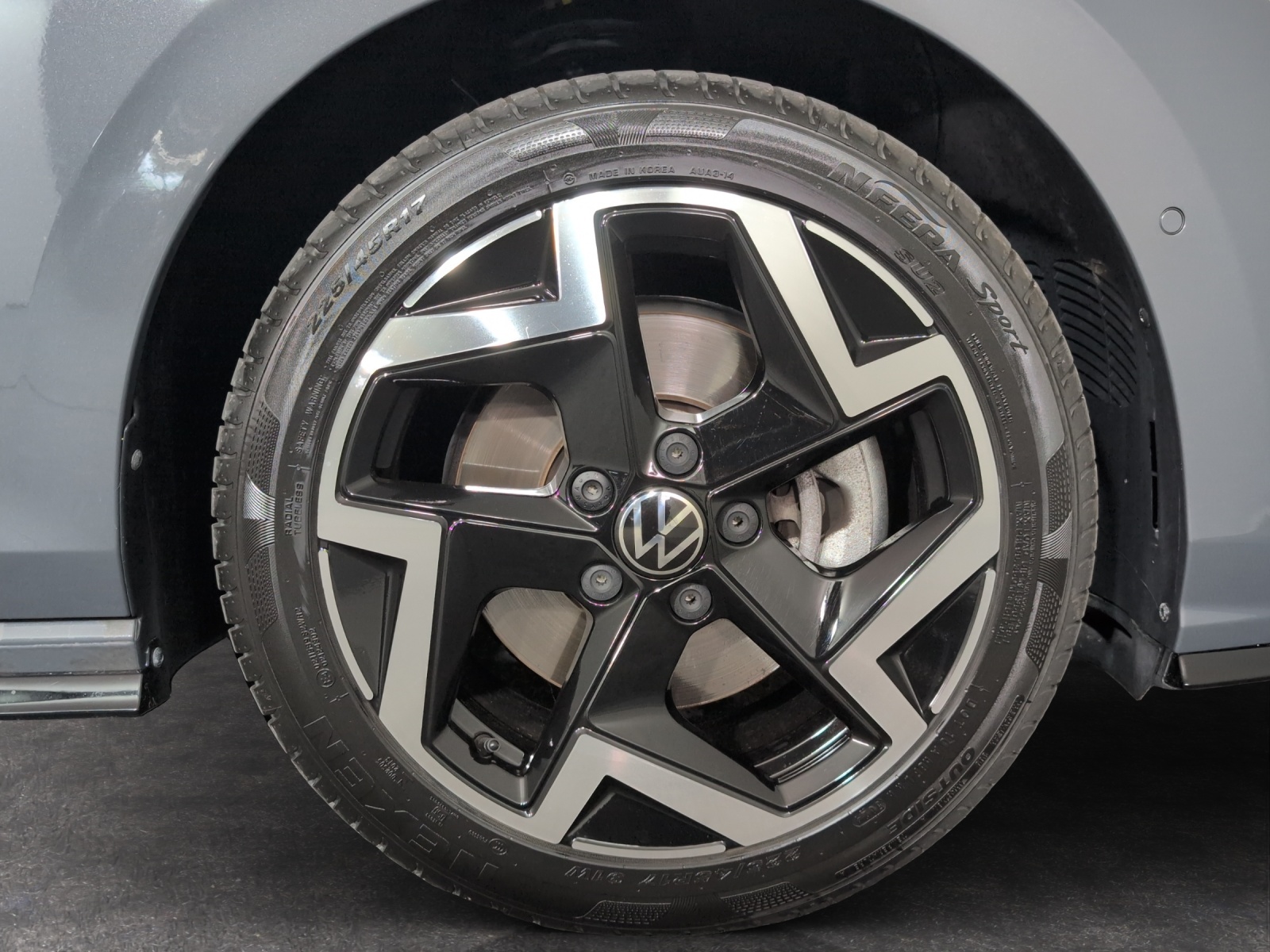 VW Golf Variant 2.0 TSI R-Line DSG 4 Motion-image-4