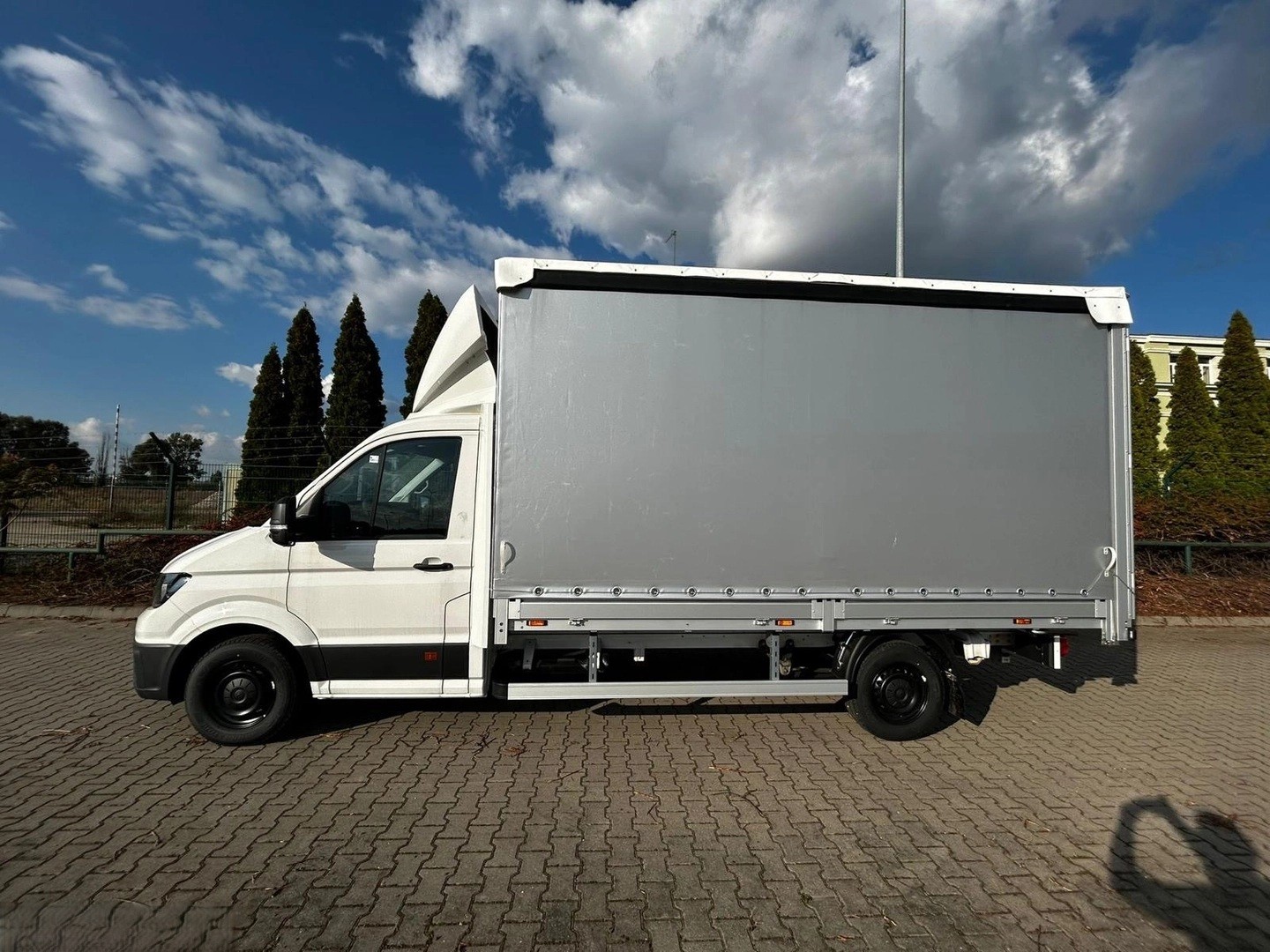 VW Crafter 35 2.0 TDI L4 HD Blache-image-3