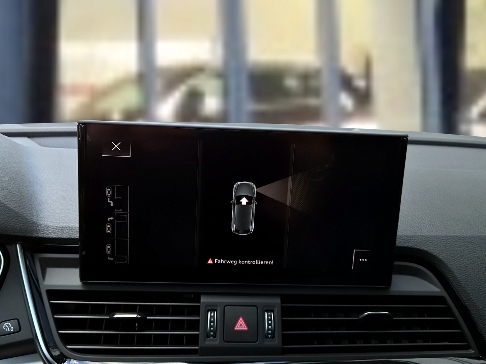 AUDI Q5 55 TFSI e PHEV S line quattro S-tronic Gletscherweiss Metallic-image-13
