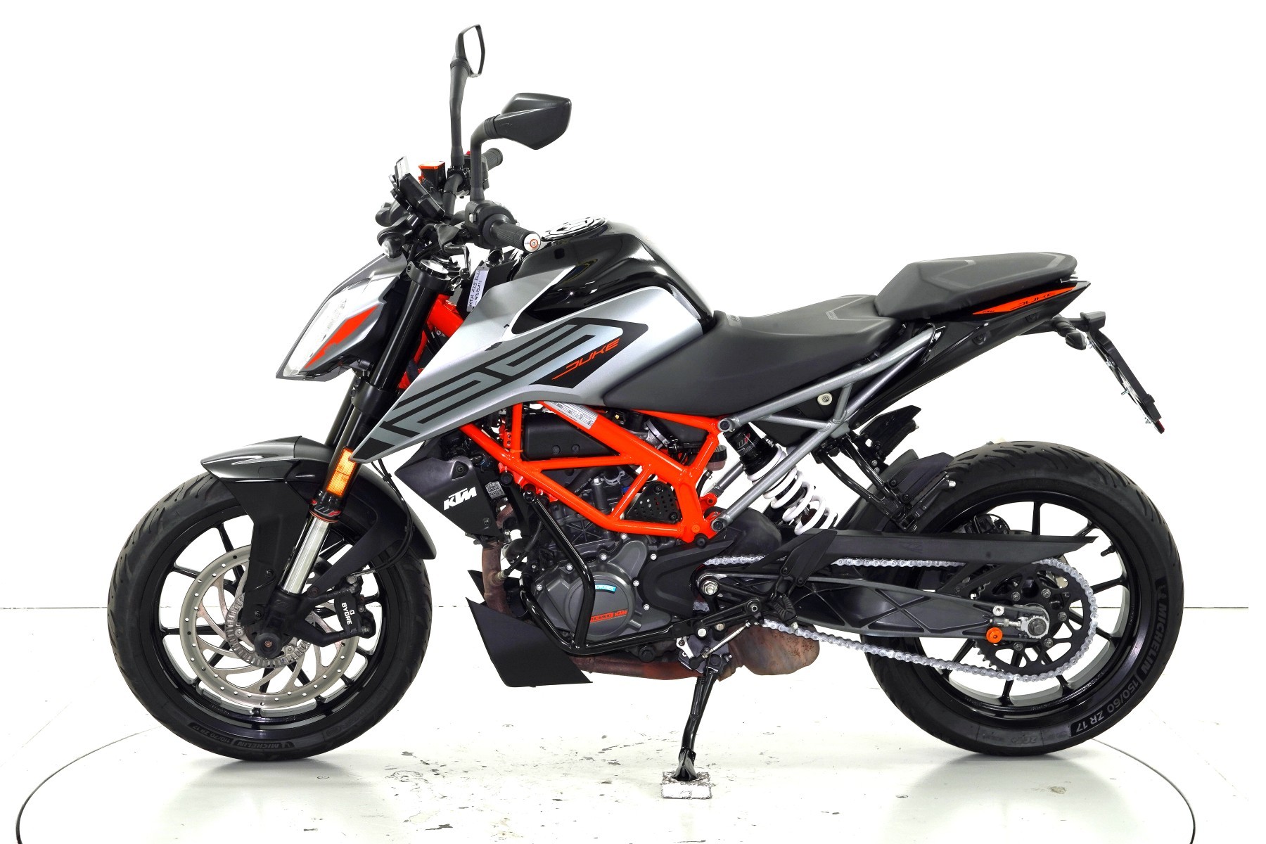 KTM Duke 125 ABS-image-4