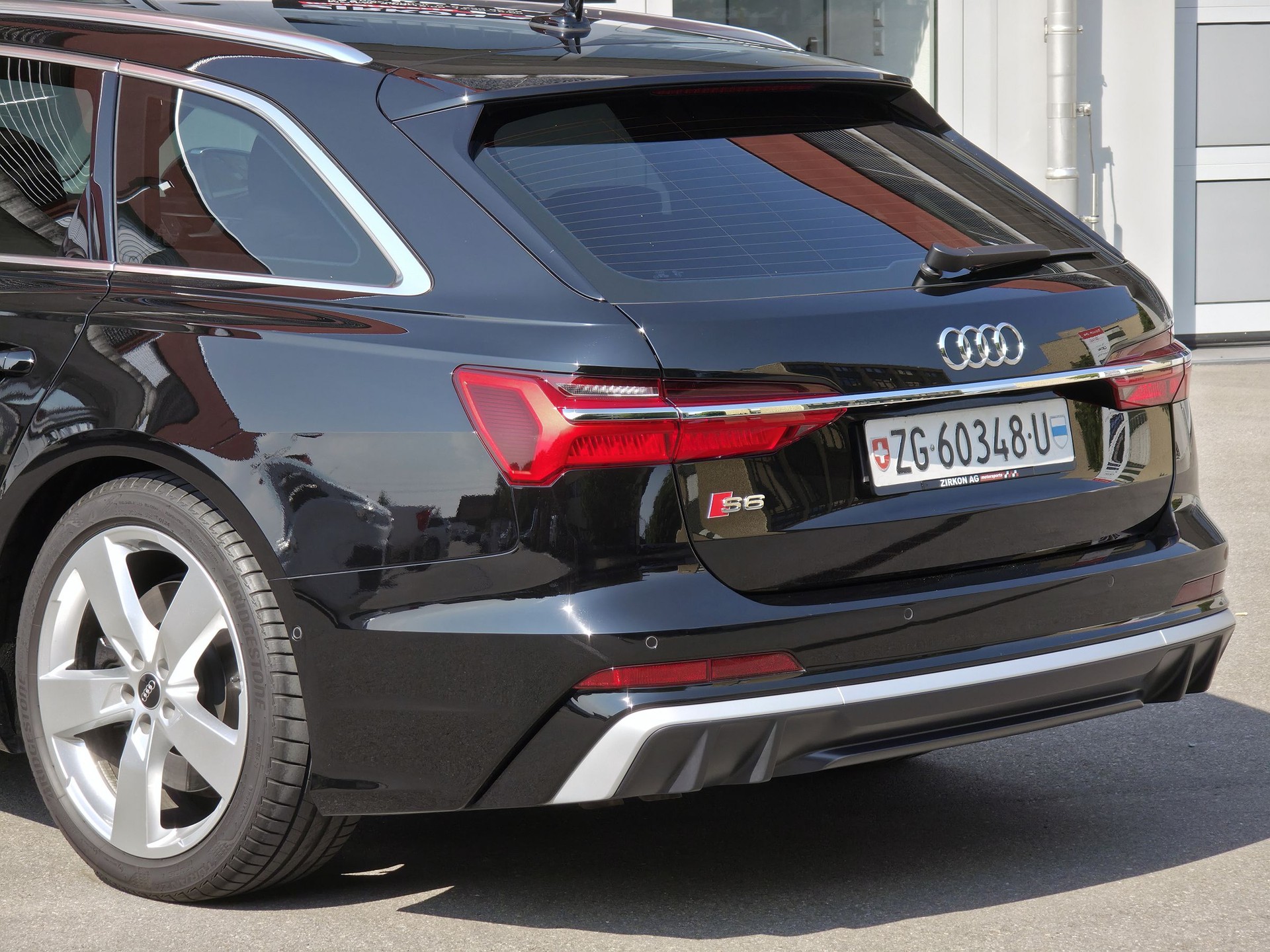 AUDI S6 Avant 3.0 TDI quattro tiptronic-image-9