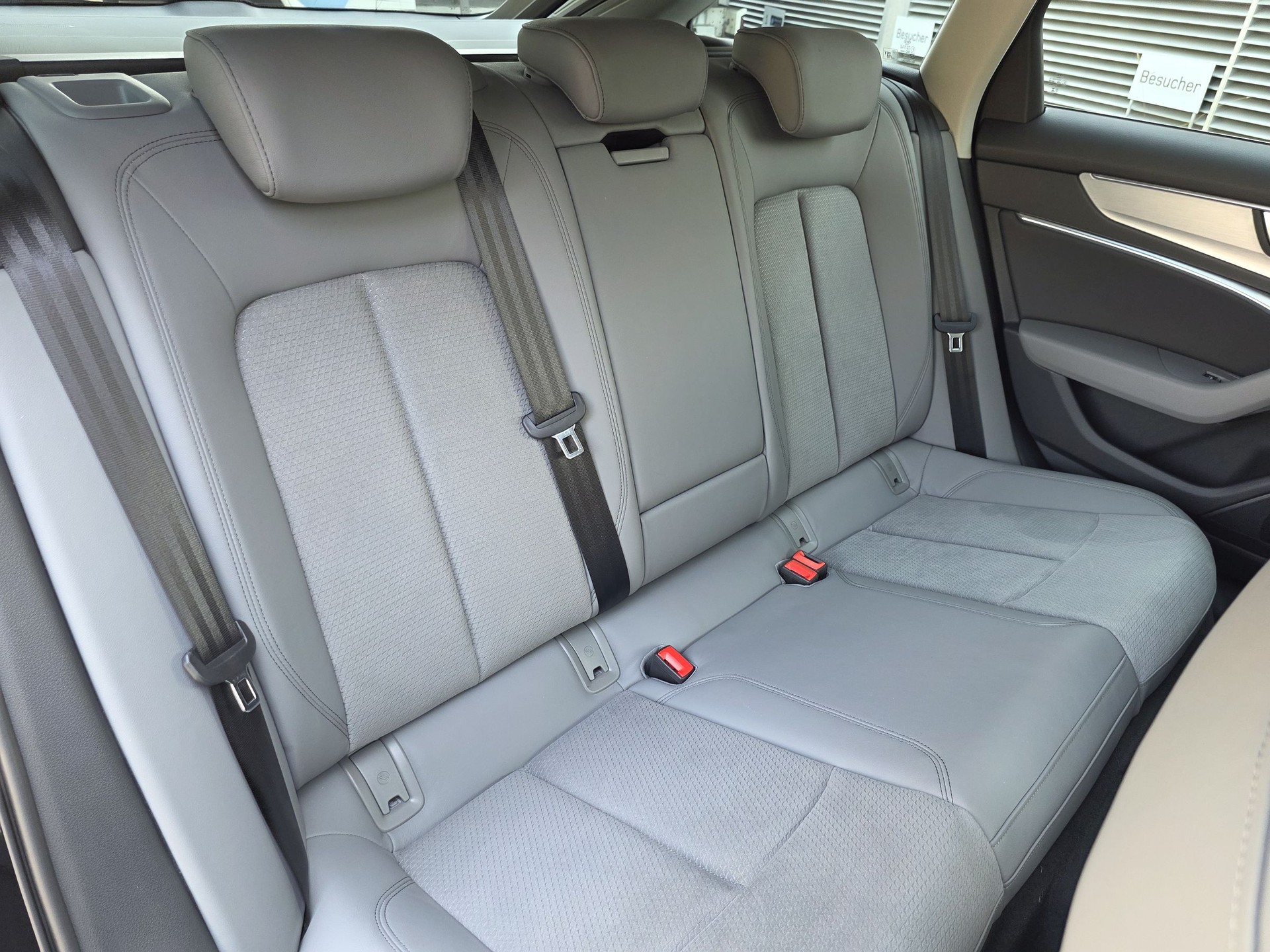 AUDI S6 Avant 3.0 TDI quattro tiptronic-image-15