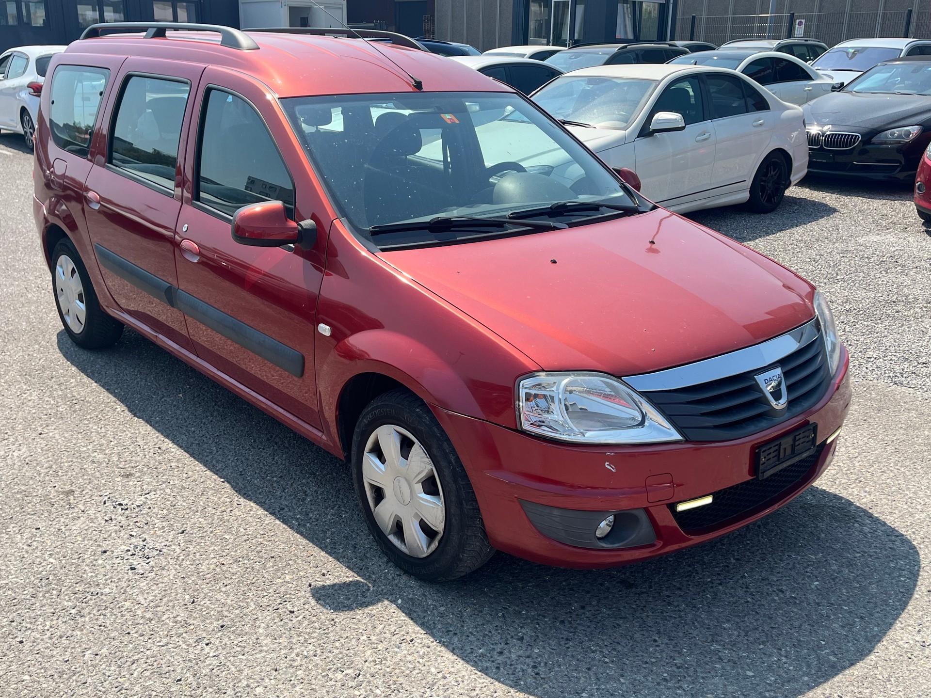 DACIA Logan 1.5 dCi Lauréate-image-5