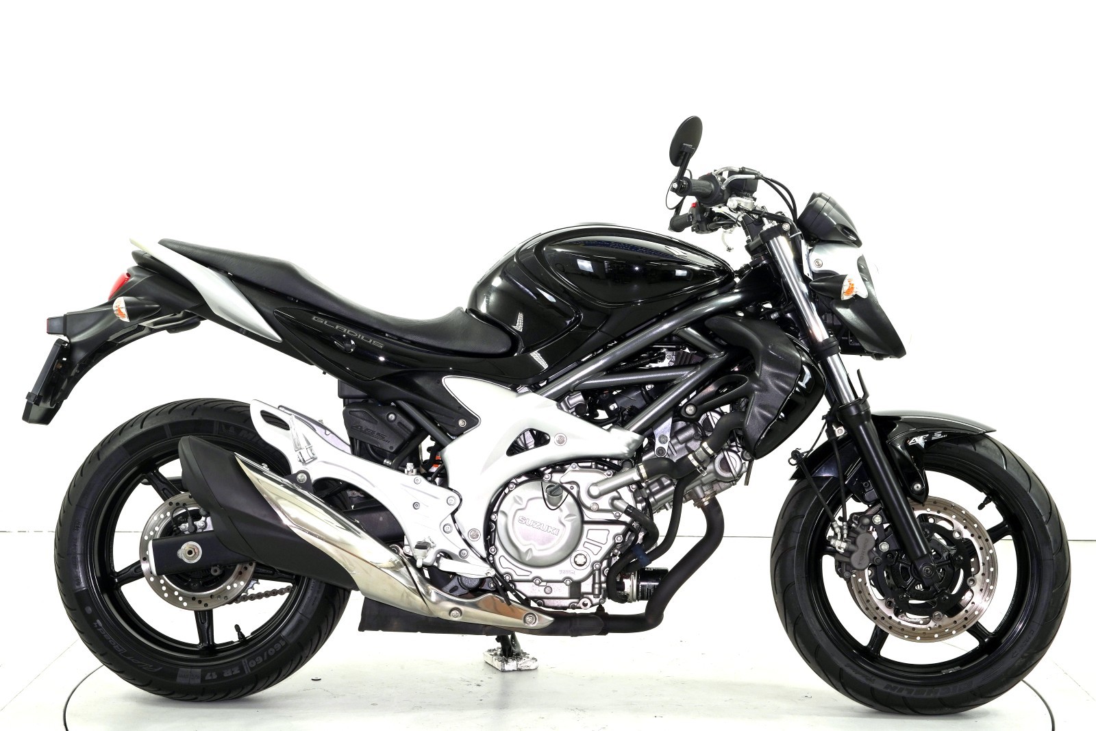 SUZUKI SFV 650 ABS Gladius-showroom-element-3