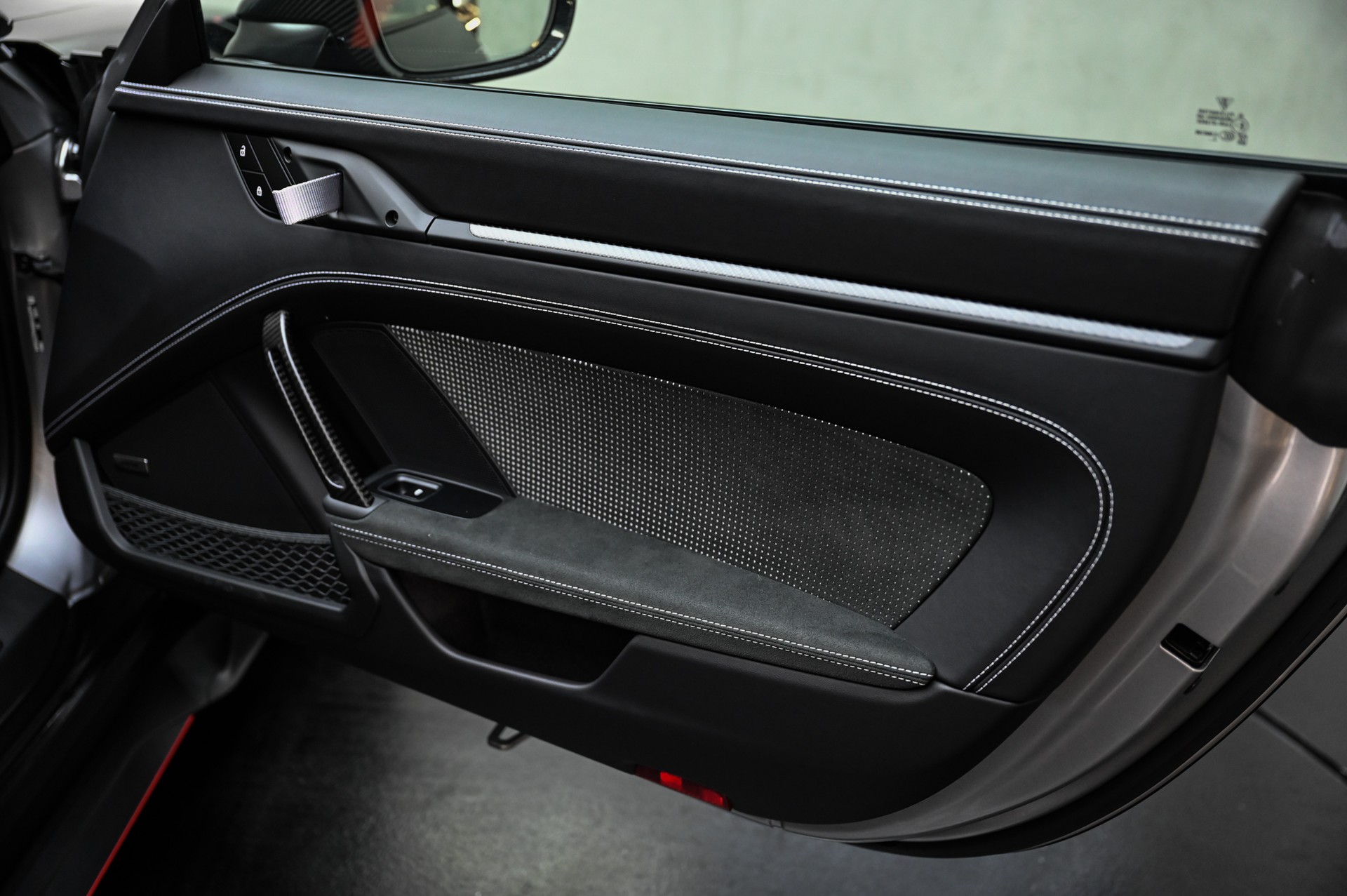 PORSCHE 911 GT3 RS PDK Weissach-Paket-image-39