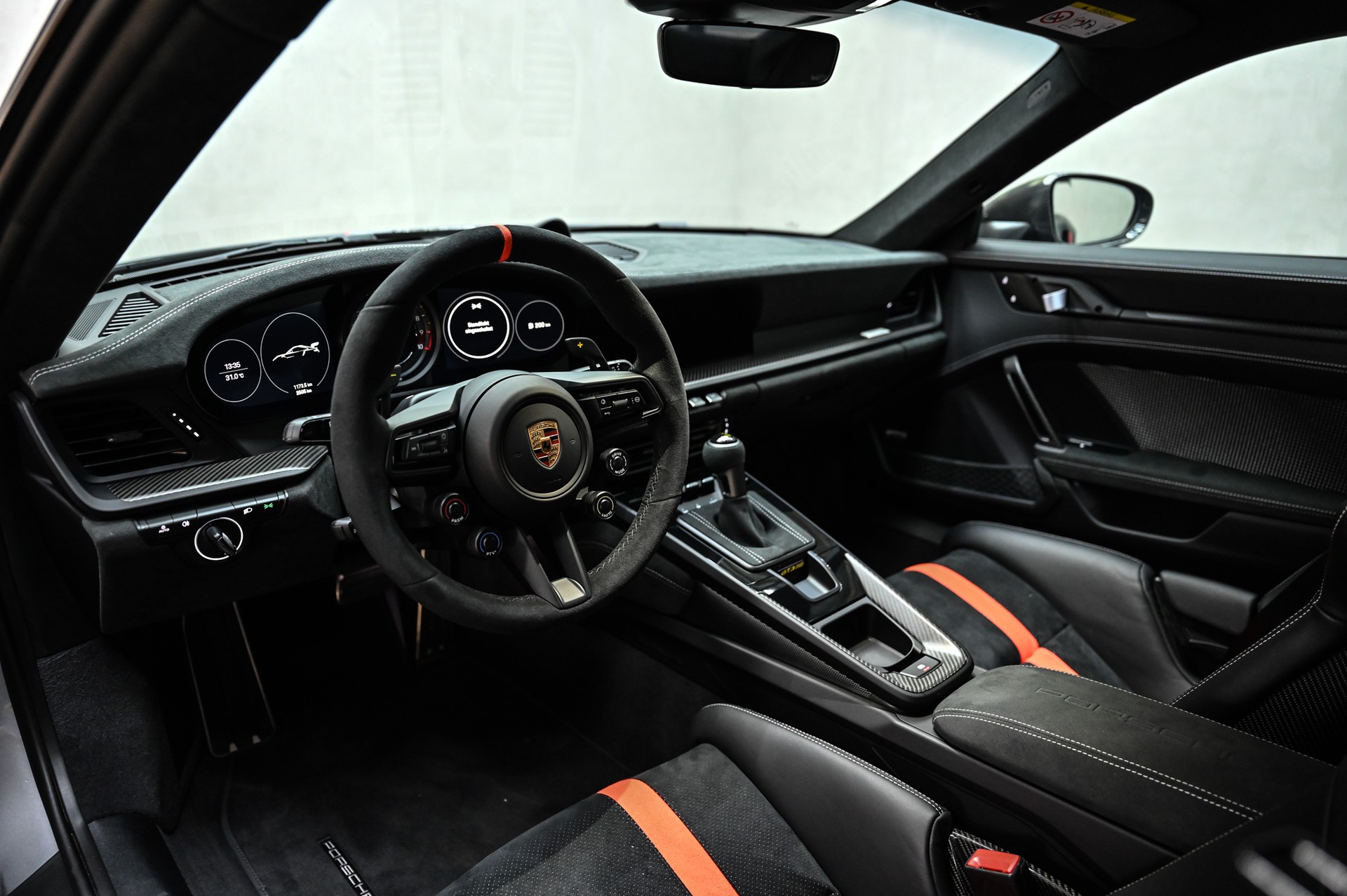 PORSCHE 911 GT3 RS PDK Weissach-Paket-image-28