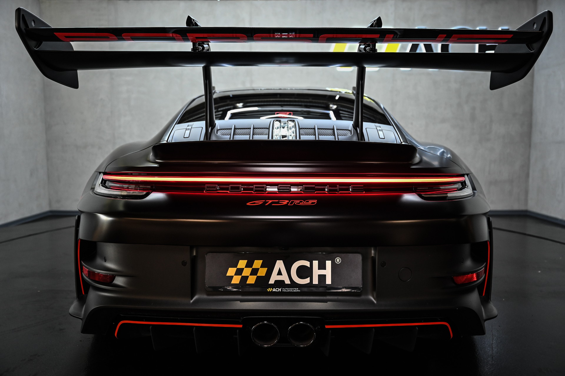 PORSCHE 911 GT3 RS PDK Weissach-Paket-image-17