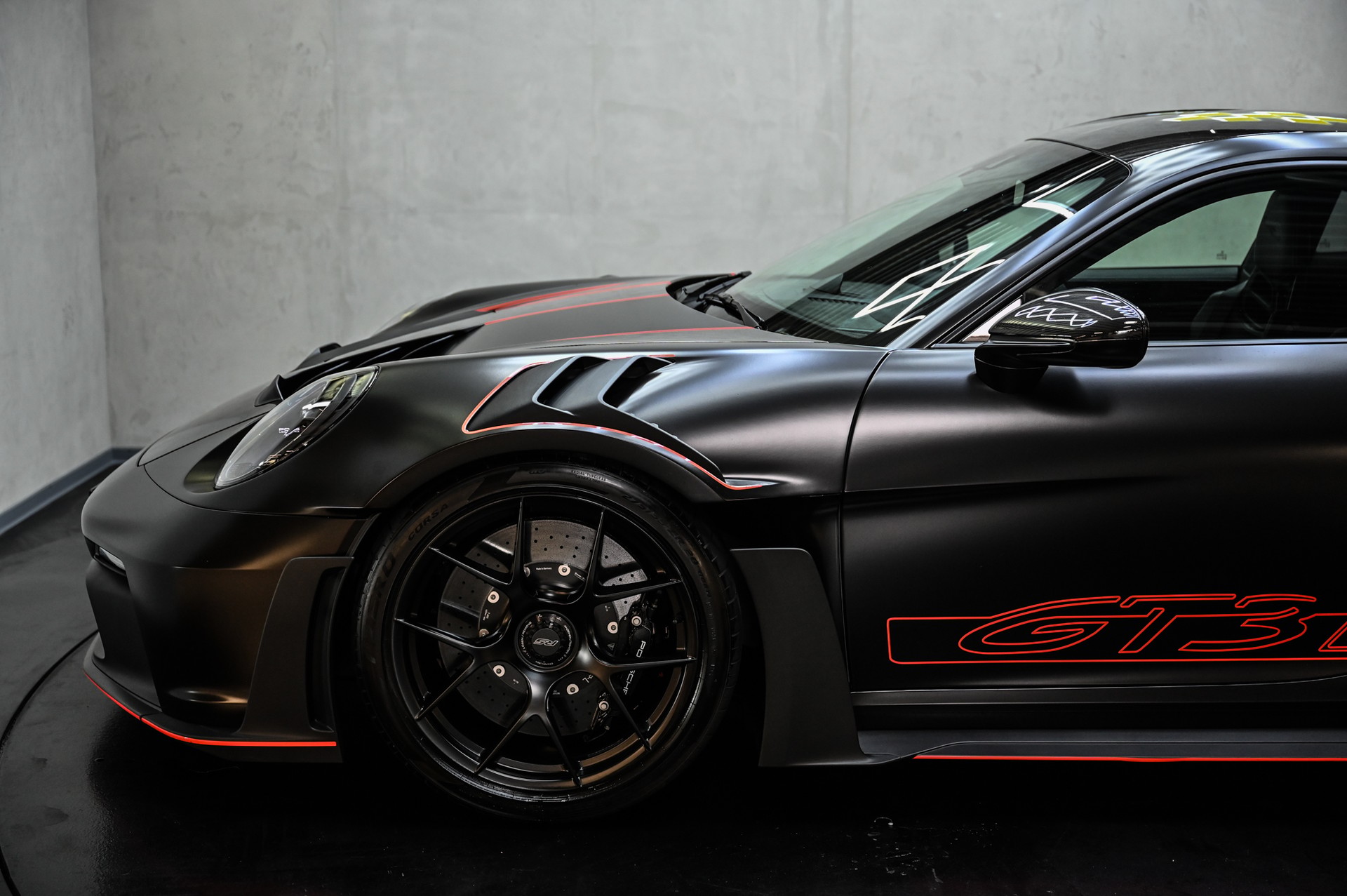 PORSCHE 911 GT3 RS PDK Weissach-Paket-image-9
