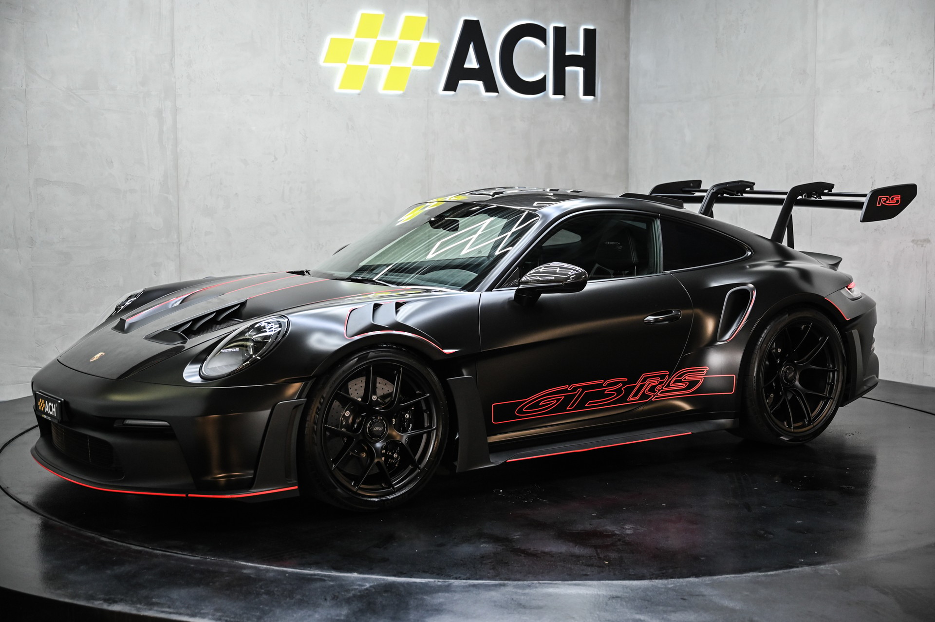 PORSCHE 911 GT3 RS PDK Weissach-Paket-image-8