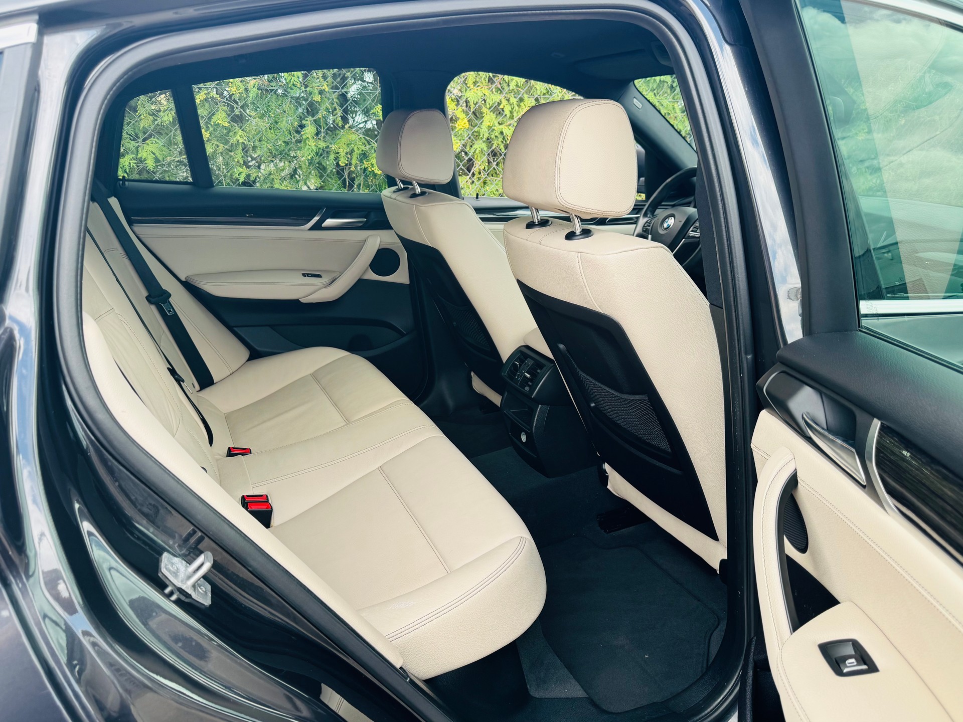 BMW X4 xDrive 30d xLine Steptronic-image-13