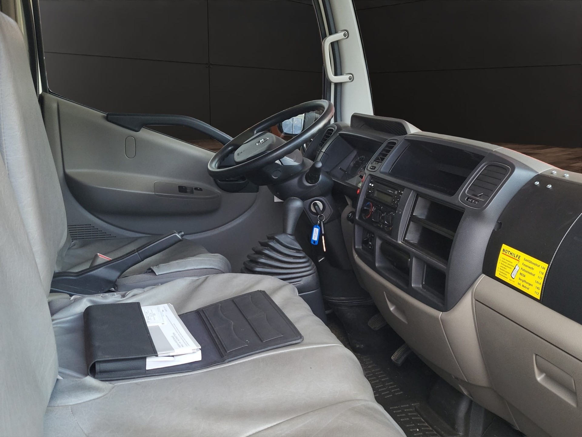 NISSAN Cabstar Premium 35.13-image-2