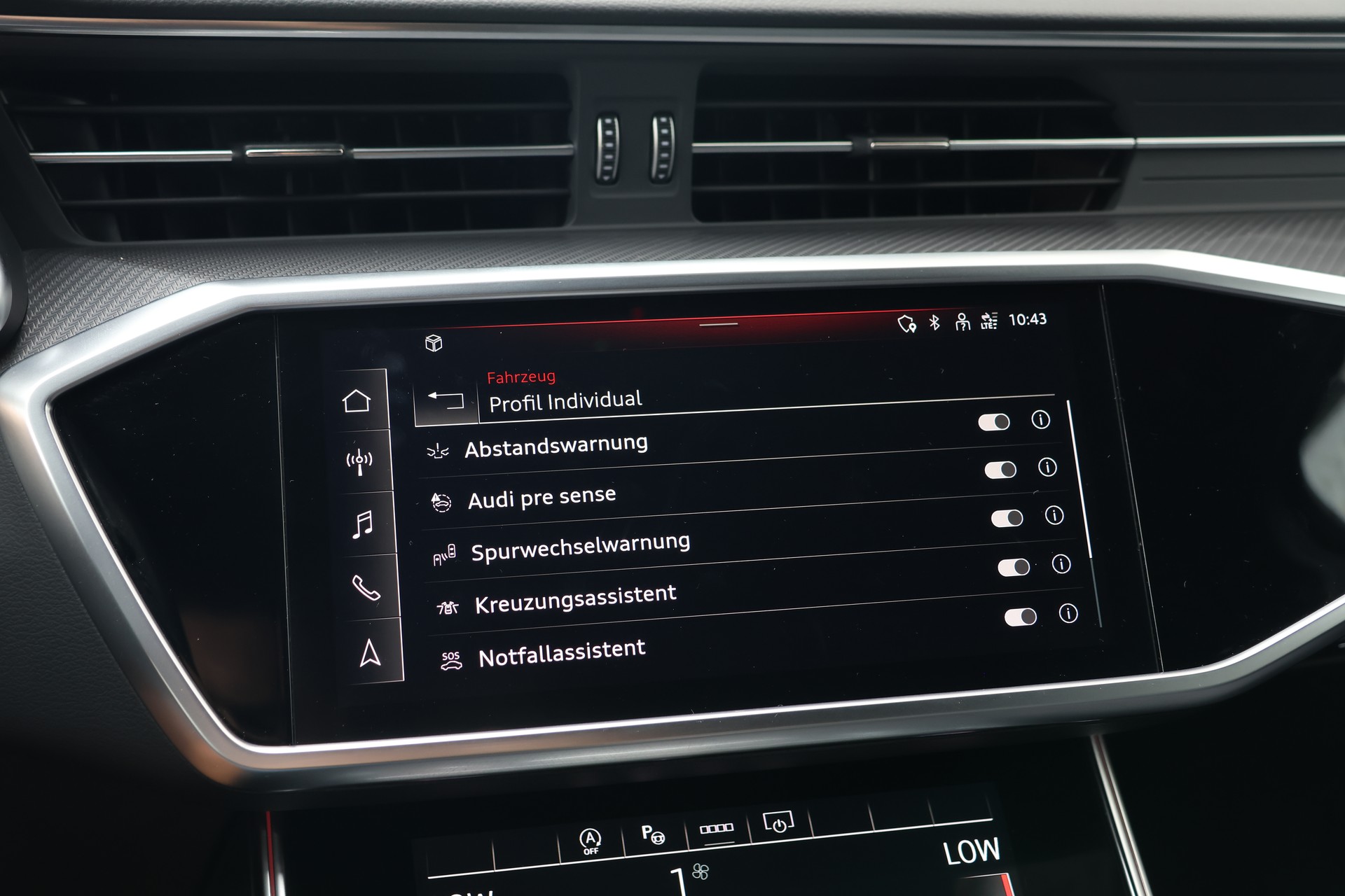 AUDI RS6 Avant 4.0 TFSI V8 quattro (CH)-image-24