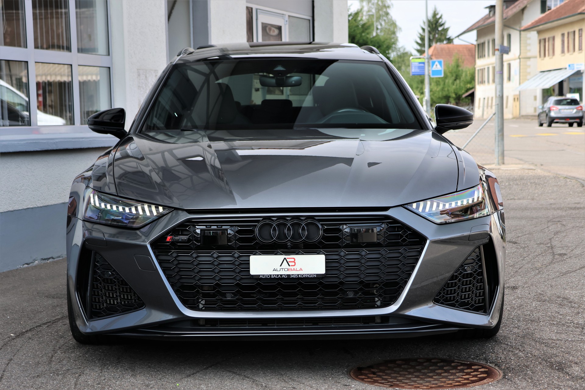 AUDI RS6 Avant 4.0 TFSI V8 quattro (CH)-showroom-element-1