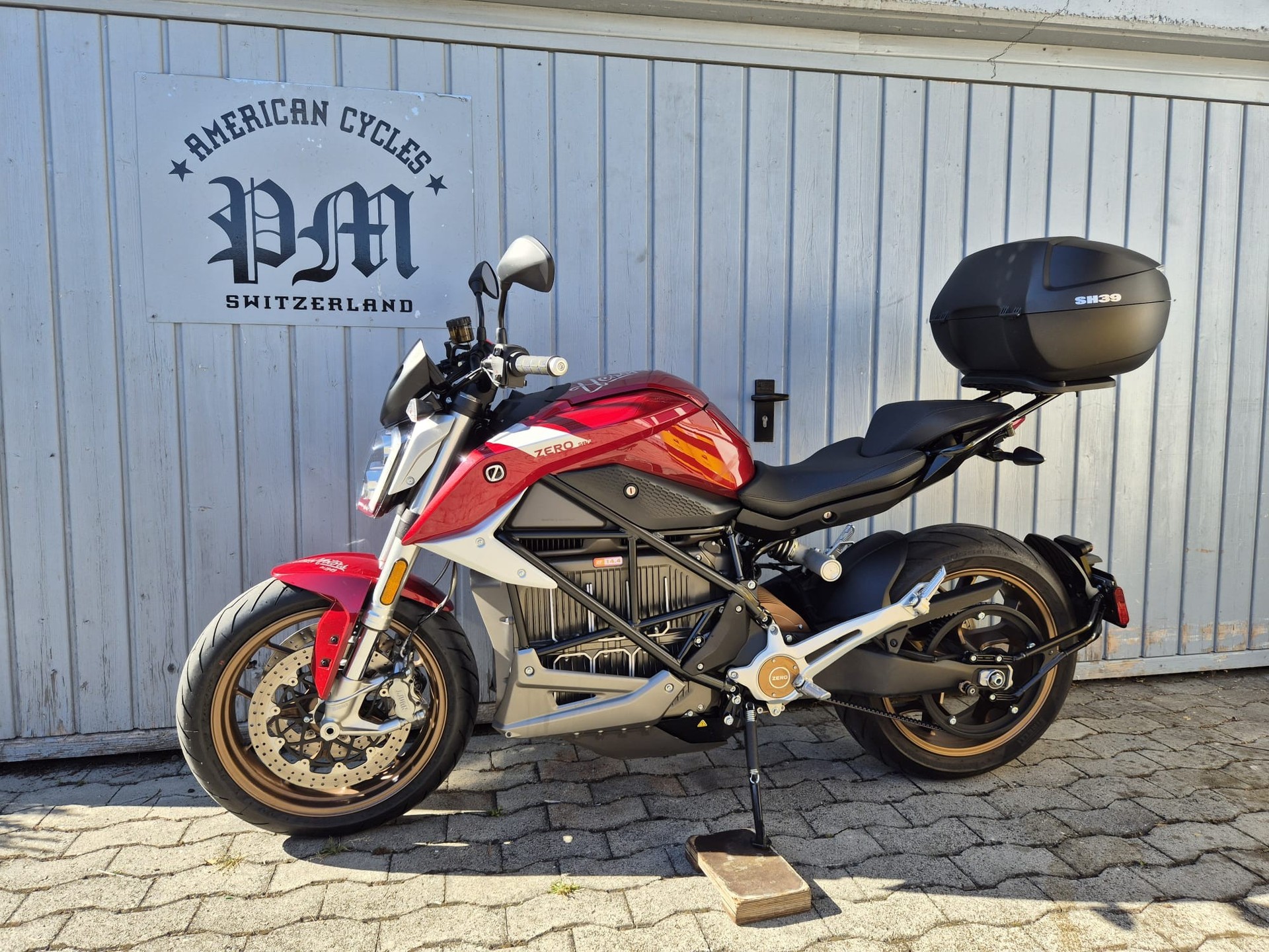 ZERO SR F Premium-image-6