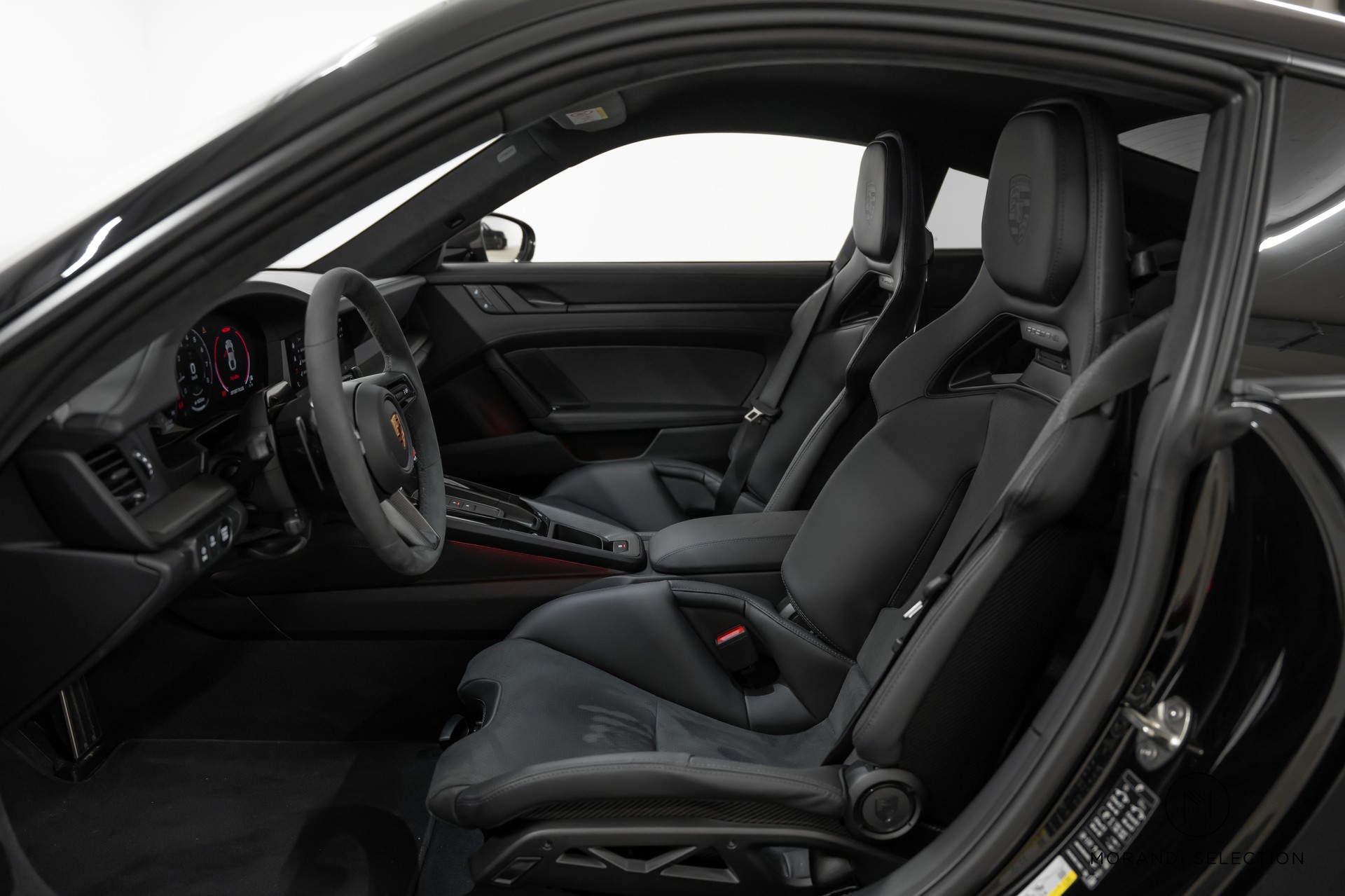 PORSCHE 911 Coupé 3.6 Carrera 4 GTS PDK-image-16