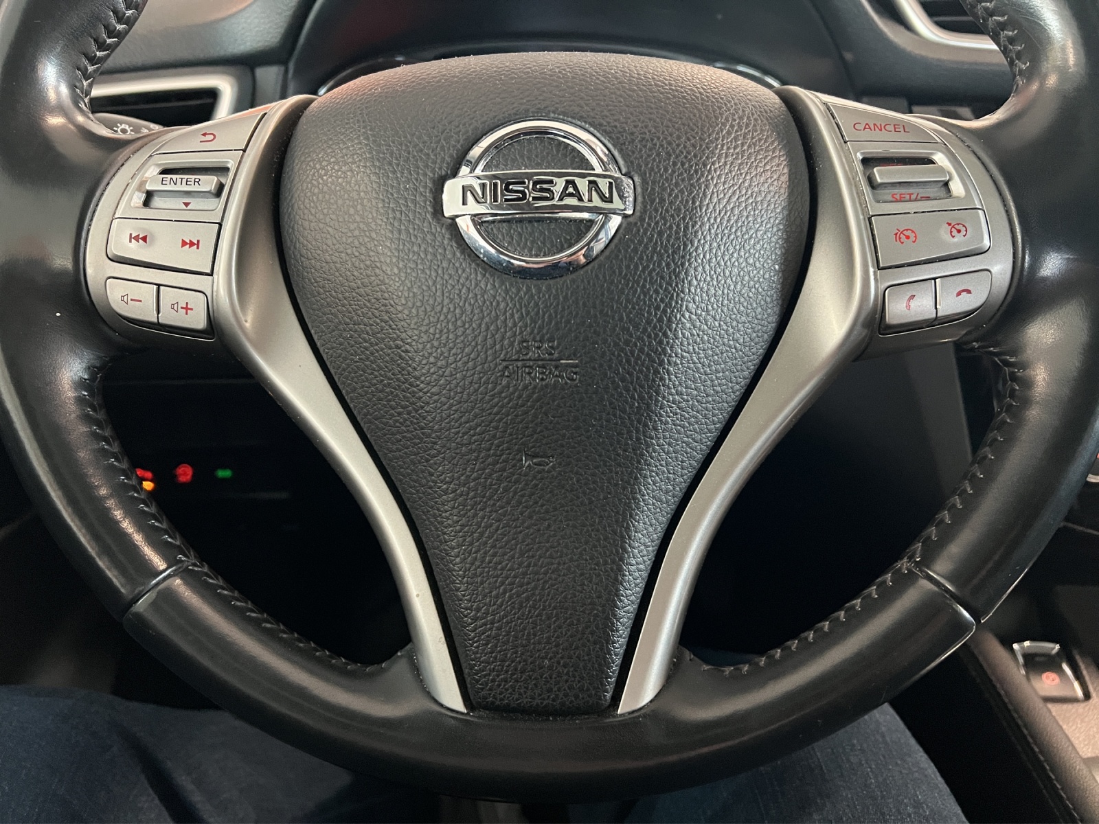 NISSAN Qashqai 1.6 dCi tekna Xtronic CVT-image-14