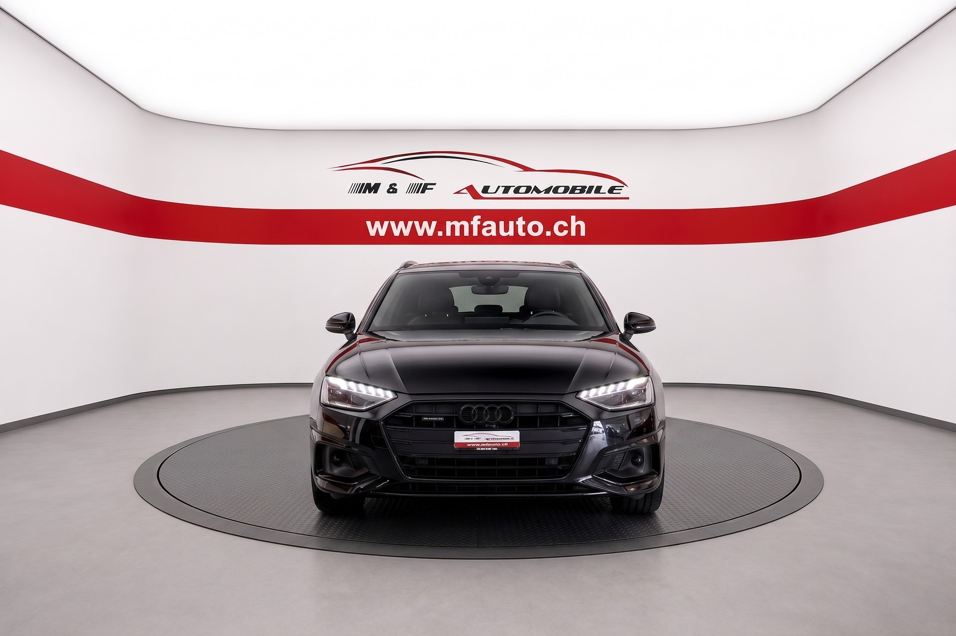 AUDI A4 Avant 2.0 40 TDI Advanced quattro S-Tronic CH FAHRZEUG-image-2