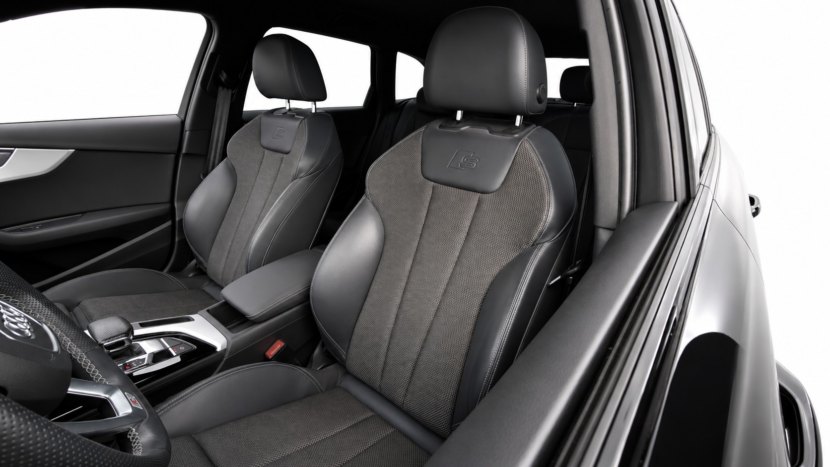 AUDI A4 Avant 2.0 40 TDI Advanced quattro S-Tronic CH FAHRZEUG-image-8