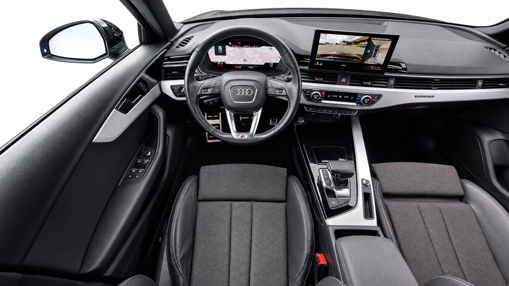 AUDI A4 Avant 2.0 40 TDI Advanced quattro S-Tronic CH FAHRZEUG-image-13